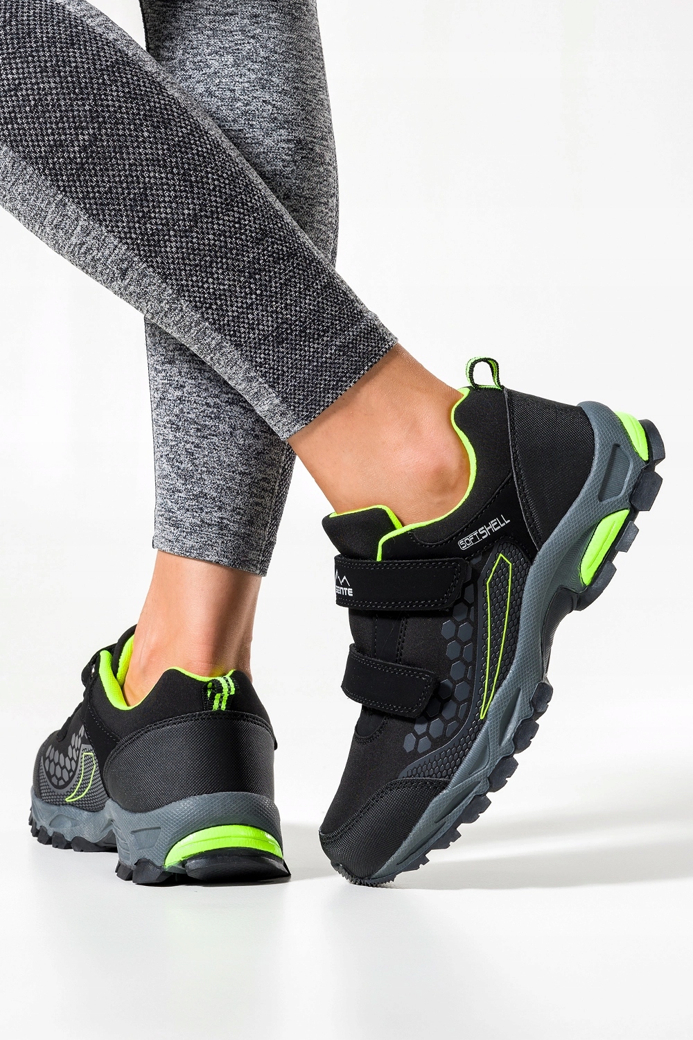 BUTY TREKKINGOWE DAMSKIE GÓRSKIE TURYSTYCZNE SPORTOWE SOFTSHELL LEKKIE r 41 Płeć kobieta