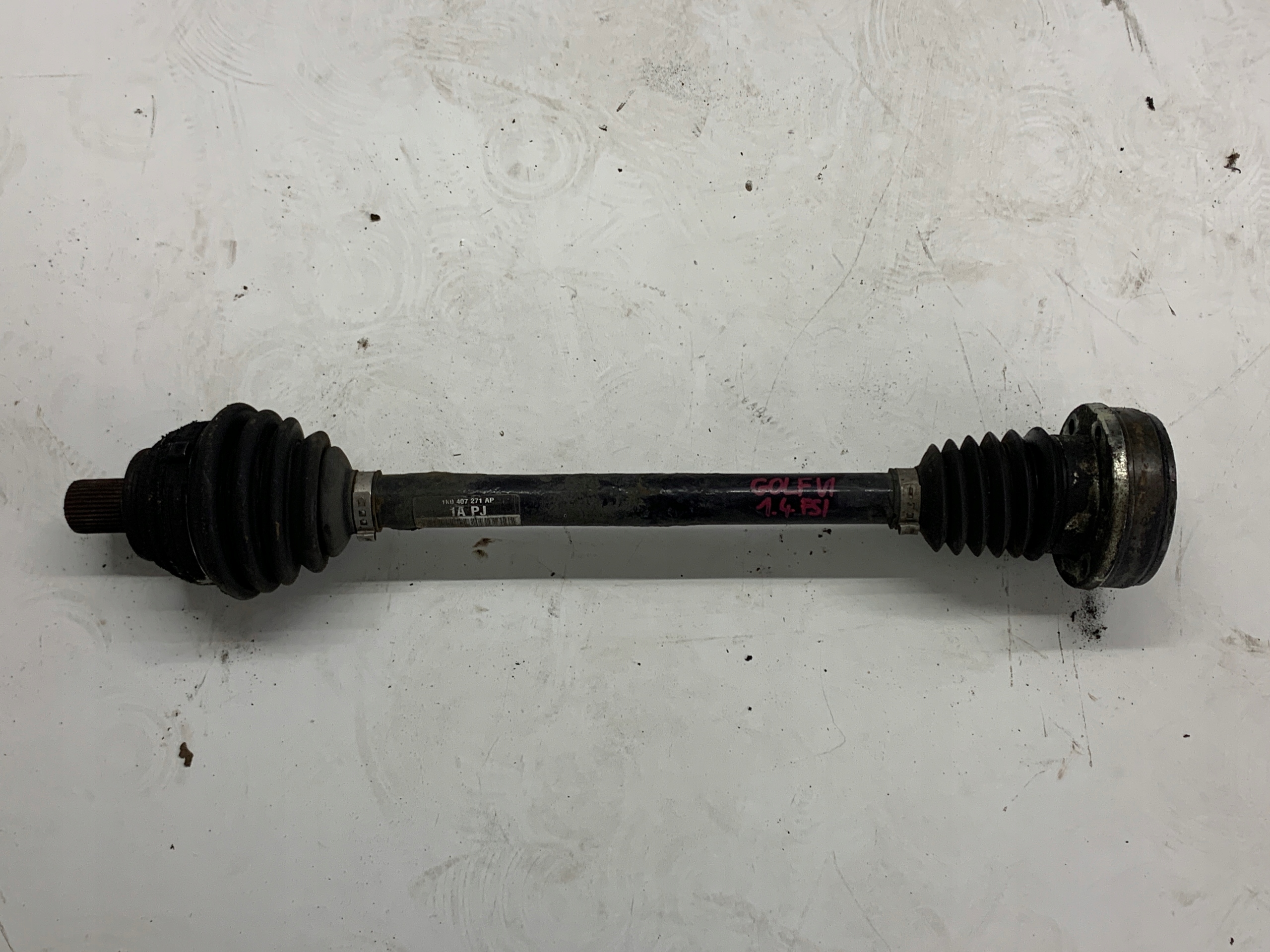 semi-axis left short. 1K0407271AP VW GOLF VI (2008-2013) HB 1.4 FSI