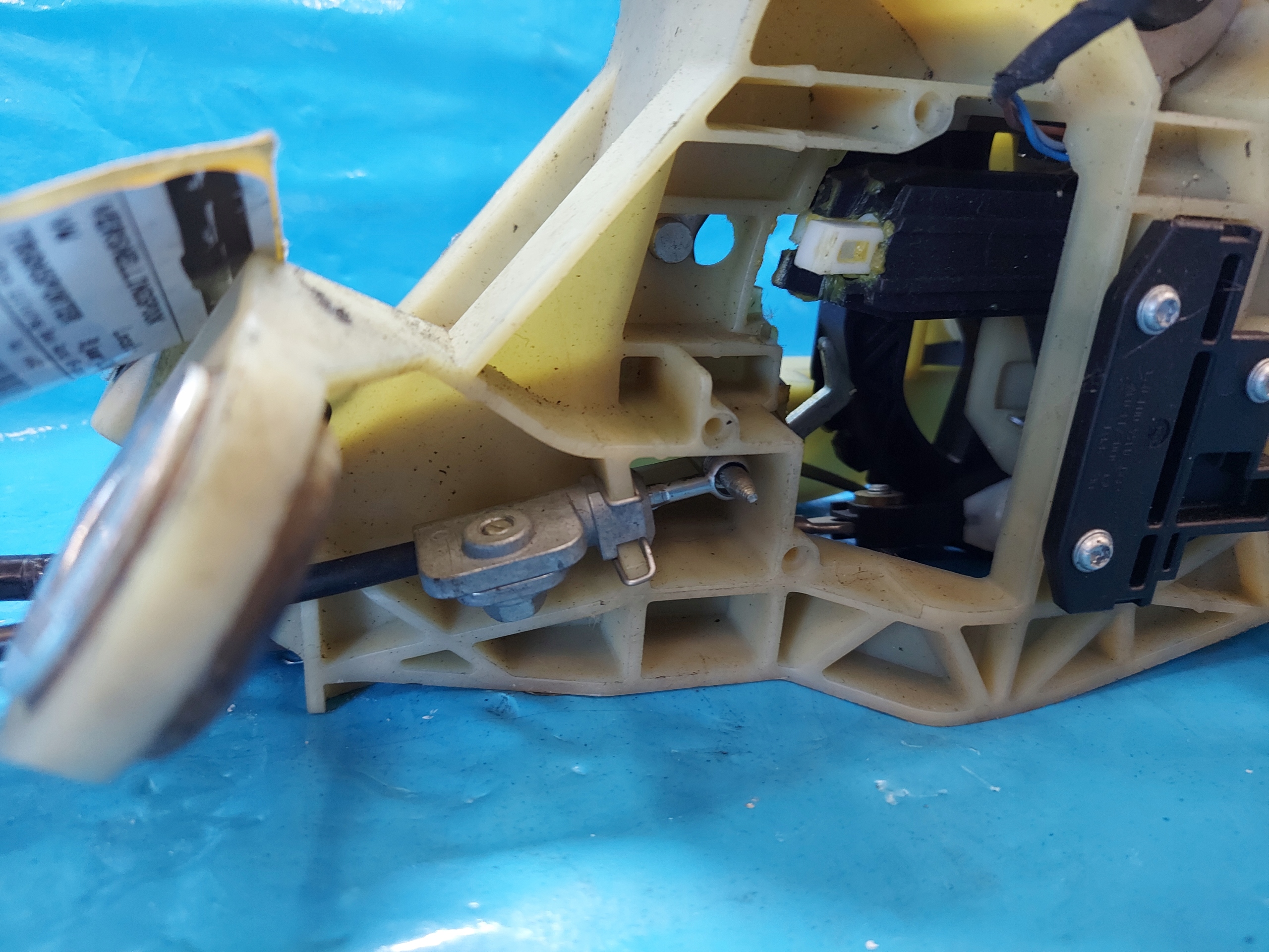 Leva del cambio ingranaggi AUTOMAT TRANSPORTER T5 7H0713025B