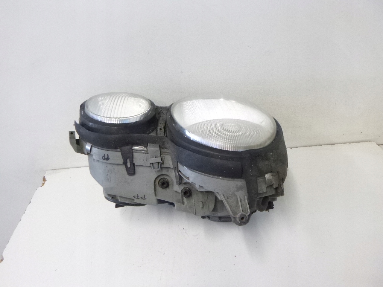 light front Mercedes W210 lift 2002r.