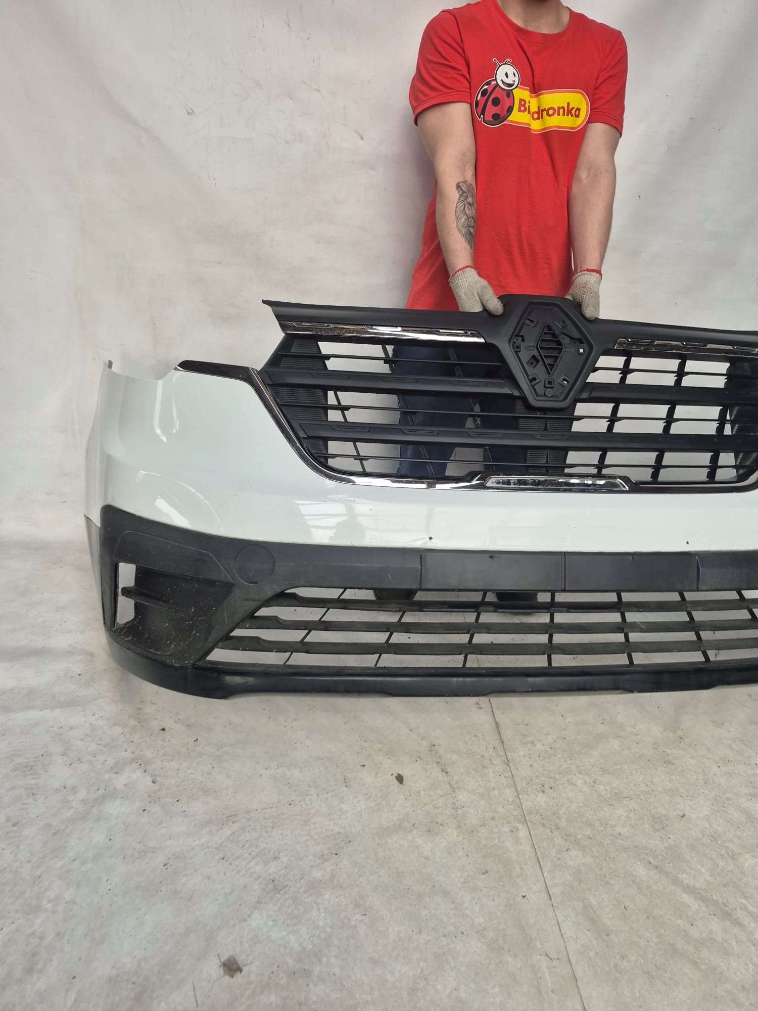 RENAULT TRAFIC IV 21- bumper front front 620226941R