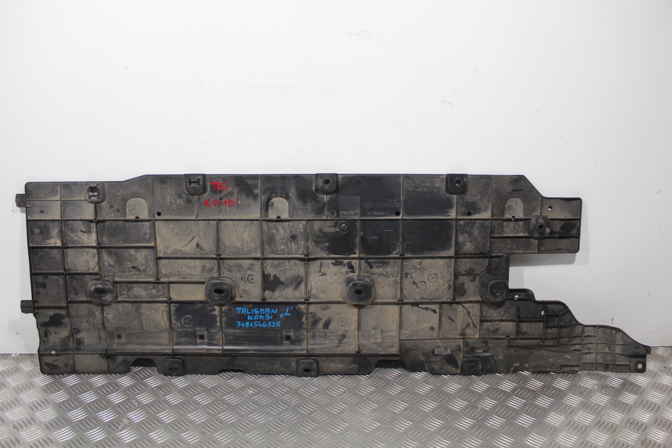 BLENDE ABDECKUNG UNTERFAHRSCHUTZ LINKS TALISMAN 748154652R