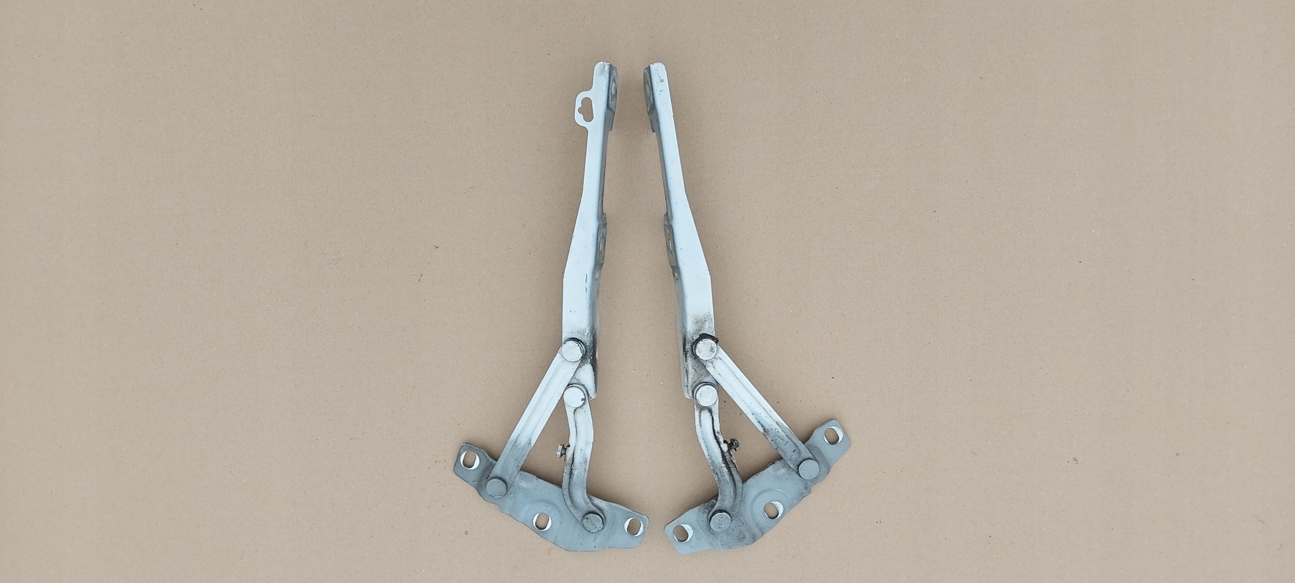 cerniere cofano L+R OPEL ADAM 13355230 1335531