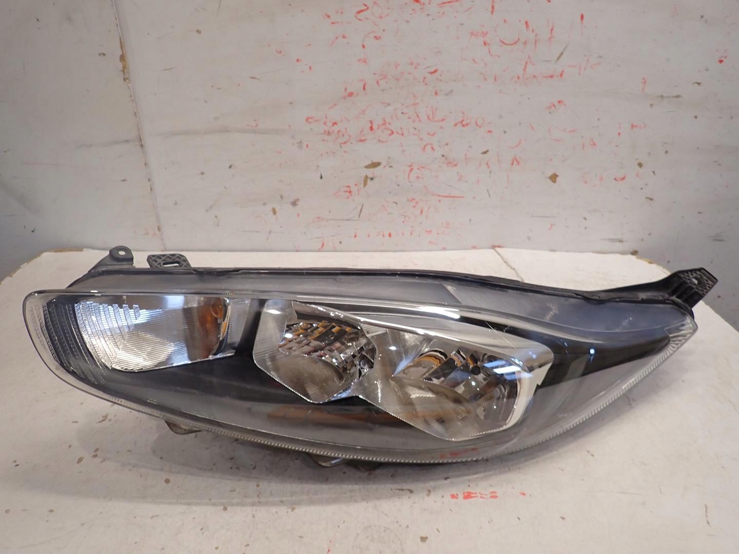 light front front left FORD FIESTA MK7 LIFT 2013- C1BB-13W030-AE