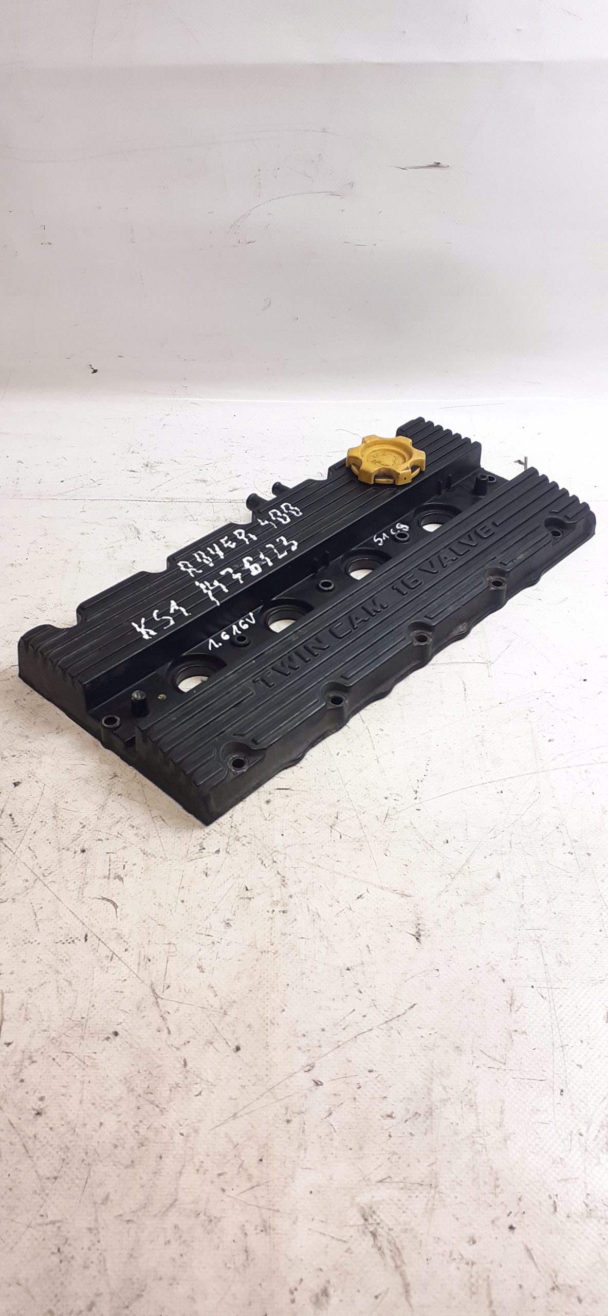 Abdeckung der Ventile ROVER 400 1.6 97