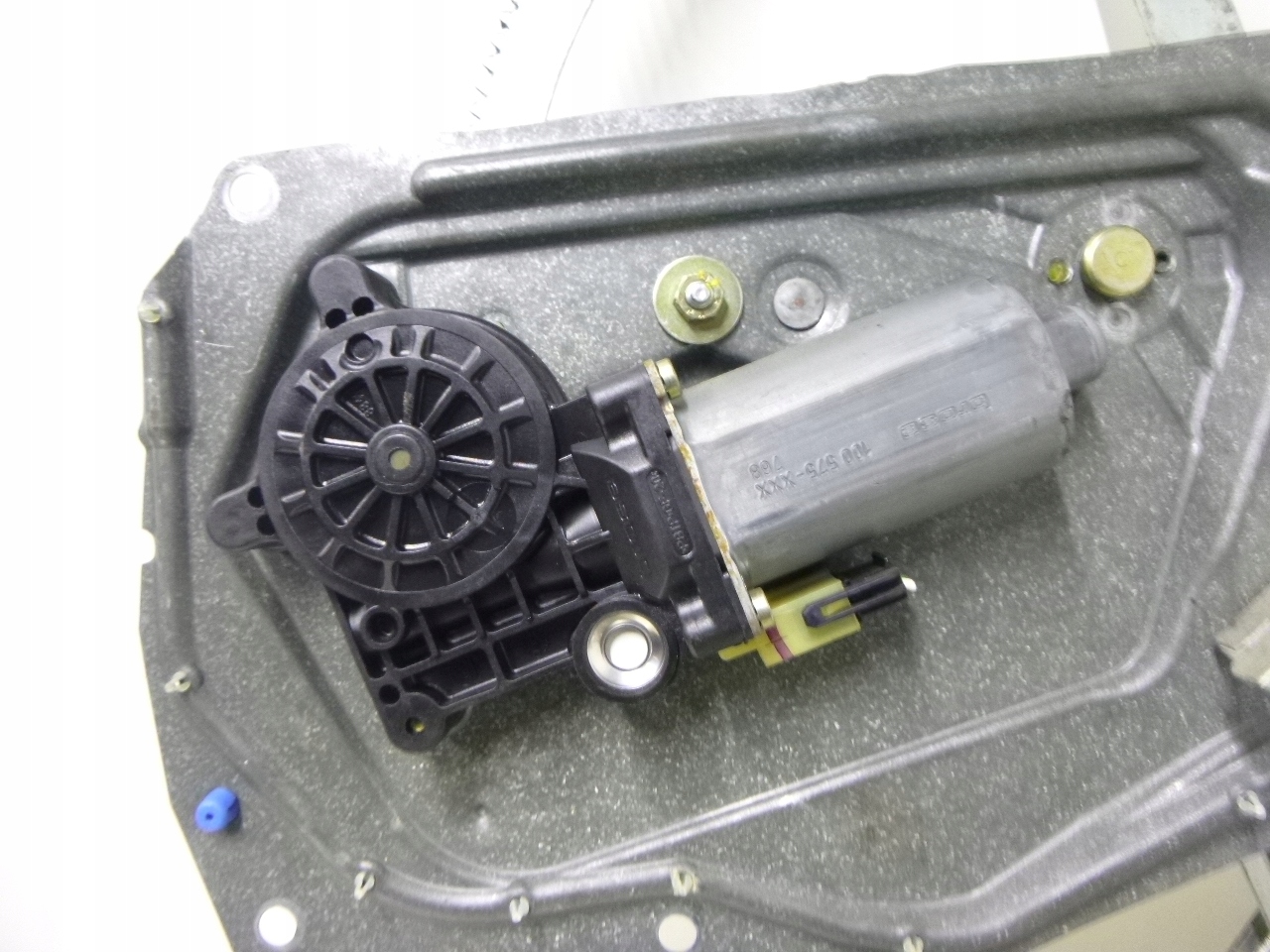 MÉCANISME VITRE AVANT DROITE VOLVO V70 1998R.