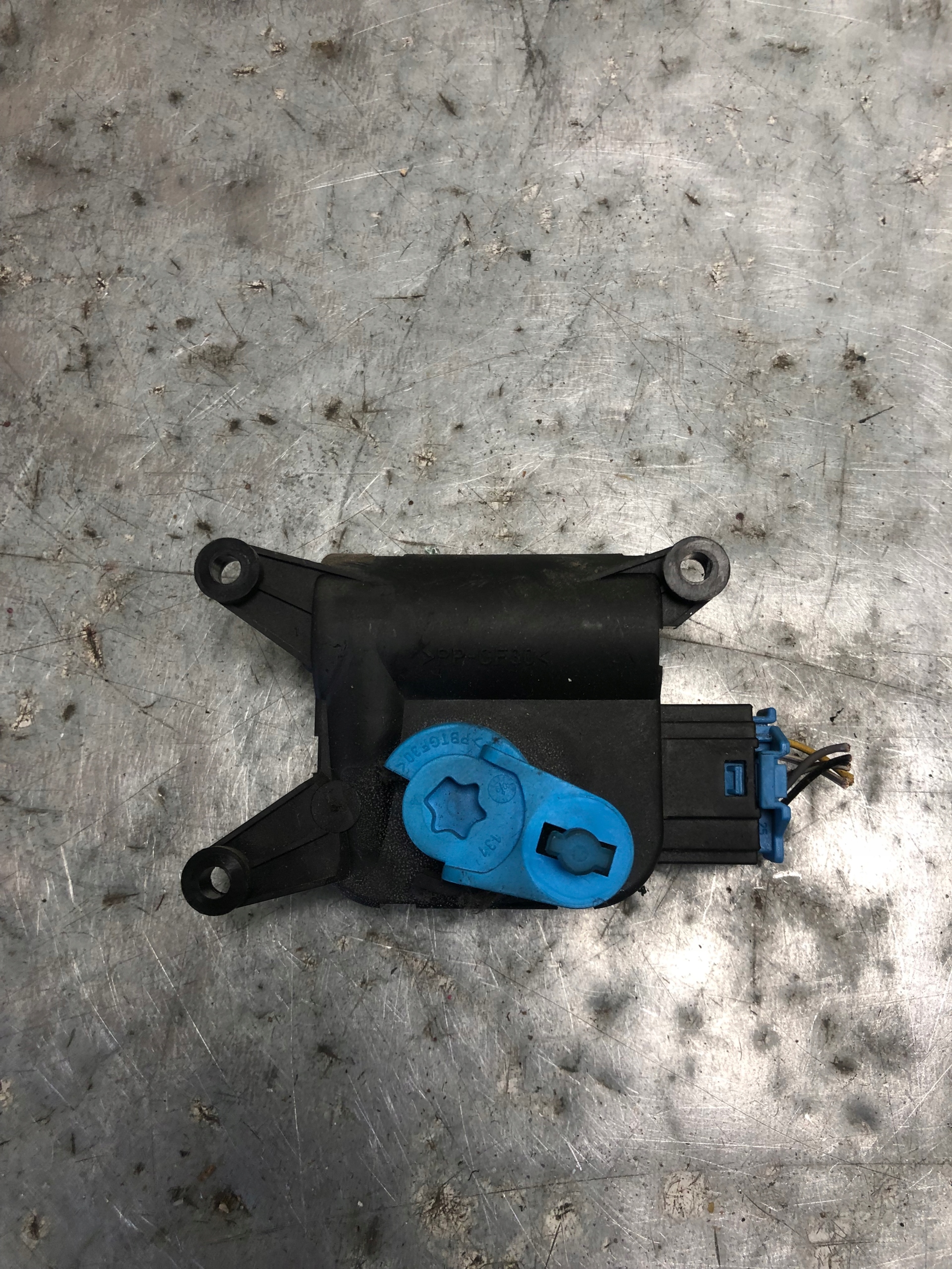 Micro moteur Bloc de chauffage complet VW 1K1907511E