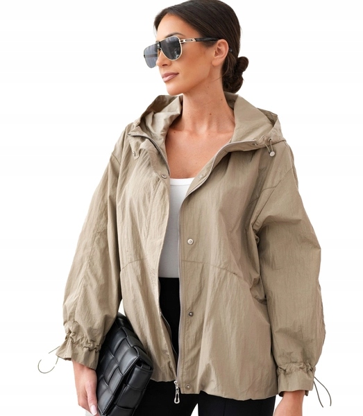 Módní přechodová bunda na jaro s kapucí Zenona 44