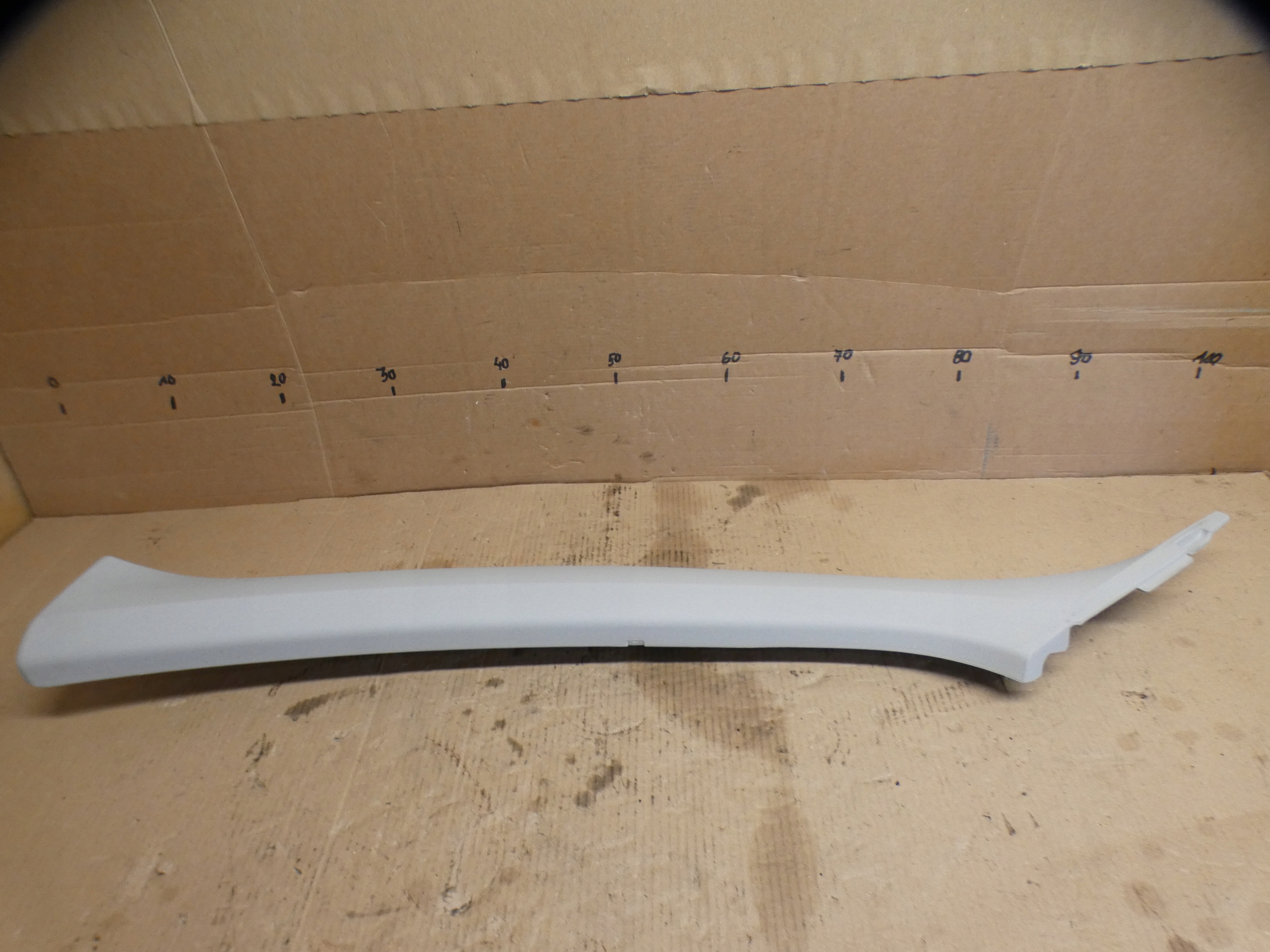 cover slupka right left plastic Citroen C4 II B7