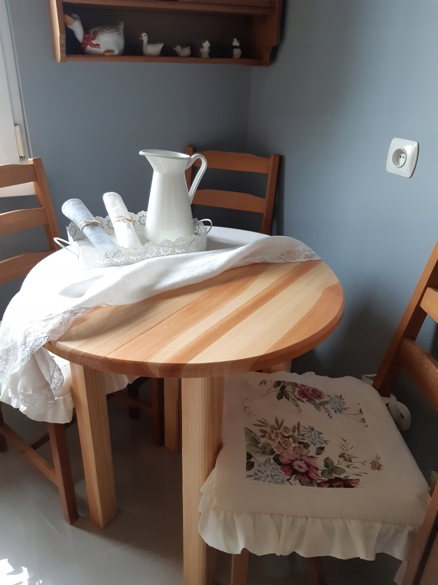 Masywny stół okrągły fi 50cm kuchenny sypialnia kuchnia Hotel Bar Solidny