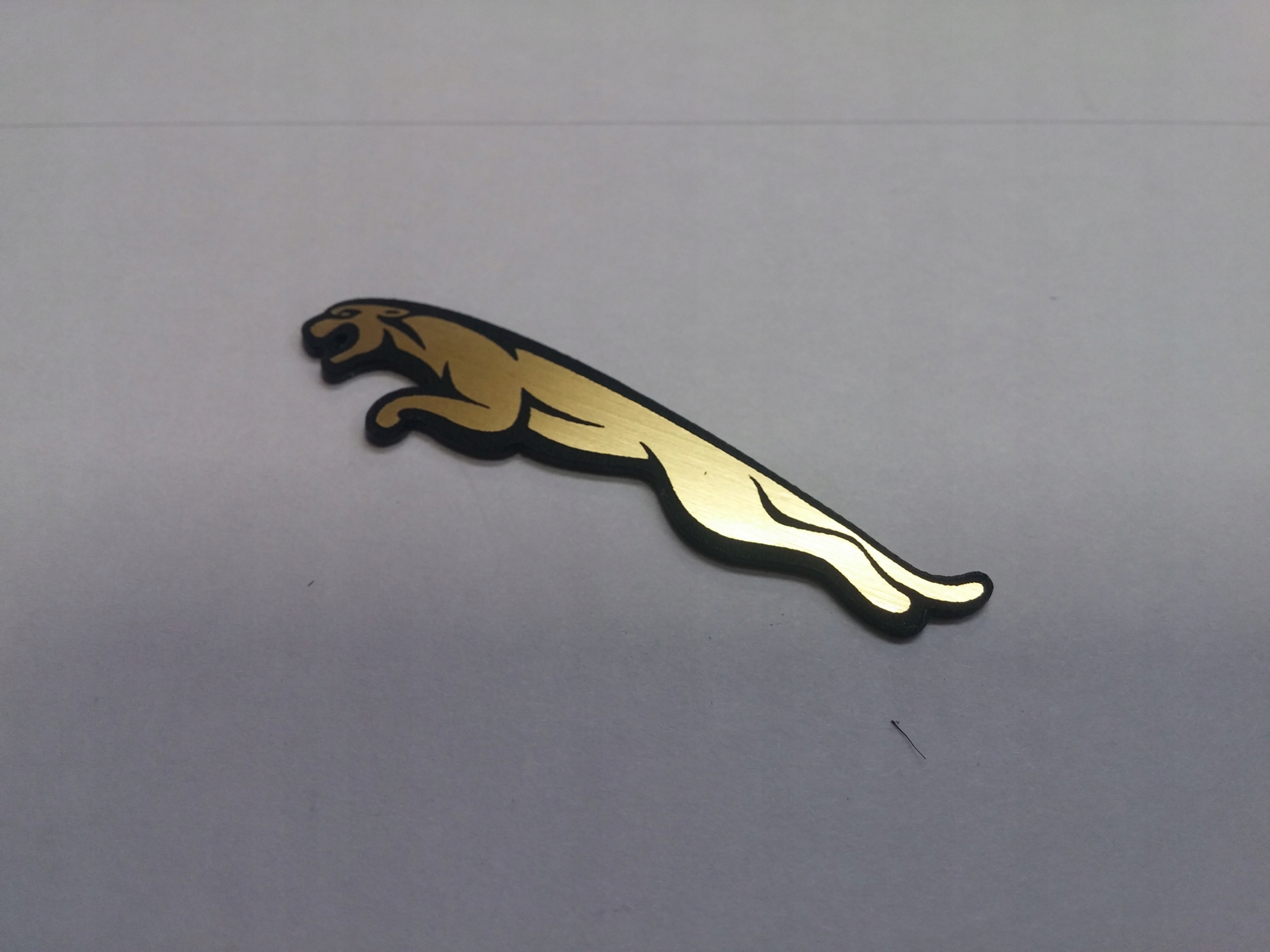 

Jaguar naklejka emblemat logo 88 x 20 mm *złota