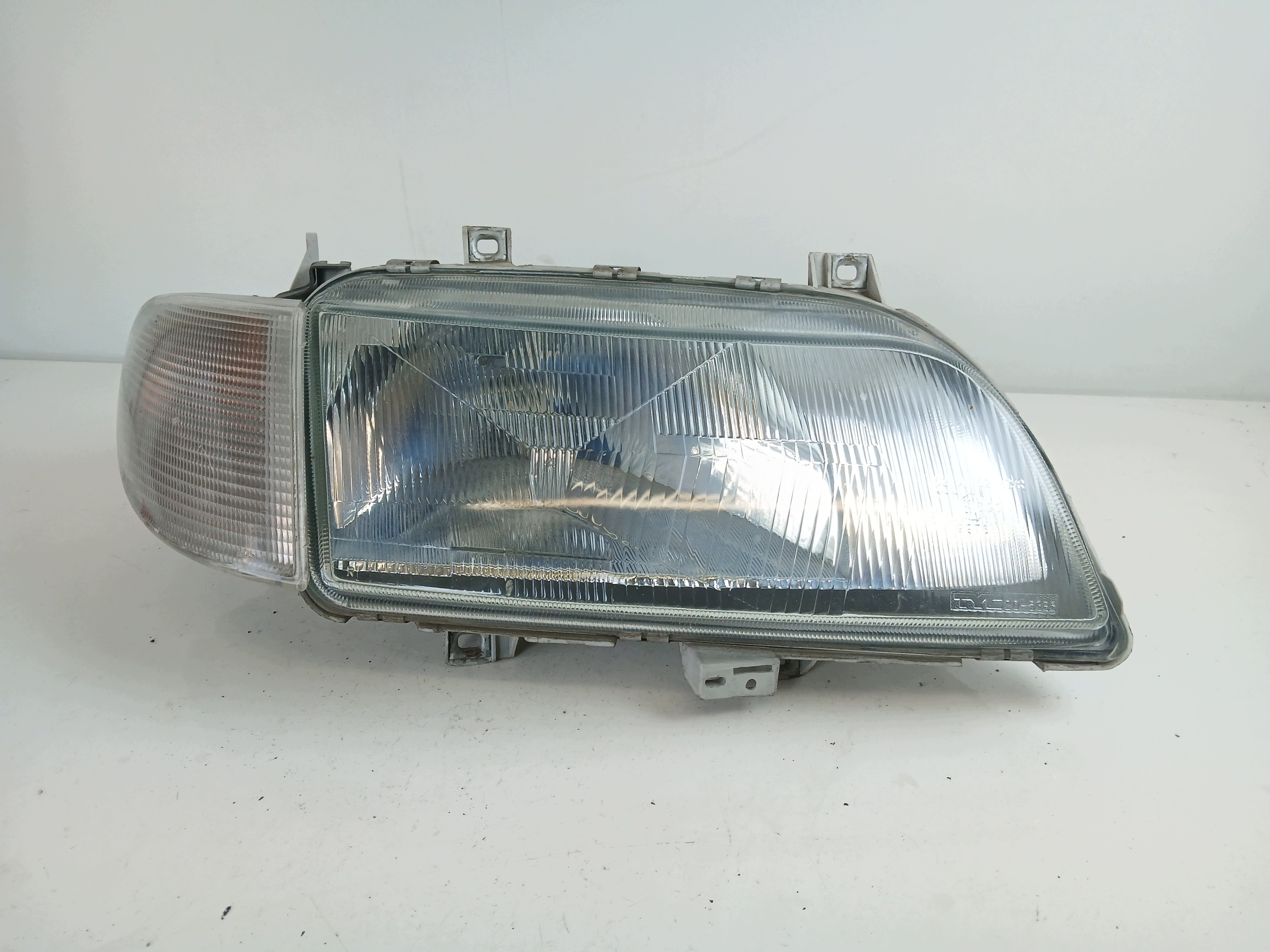VW SHARAN and light right front indicator GRATIS