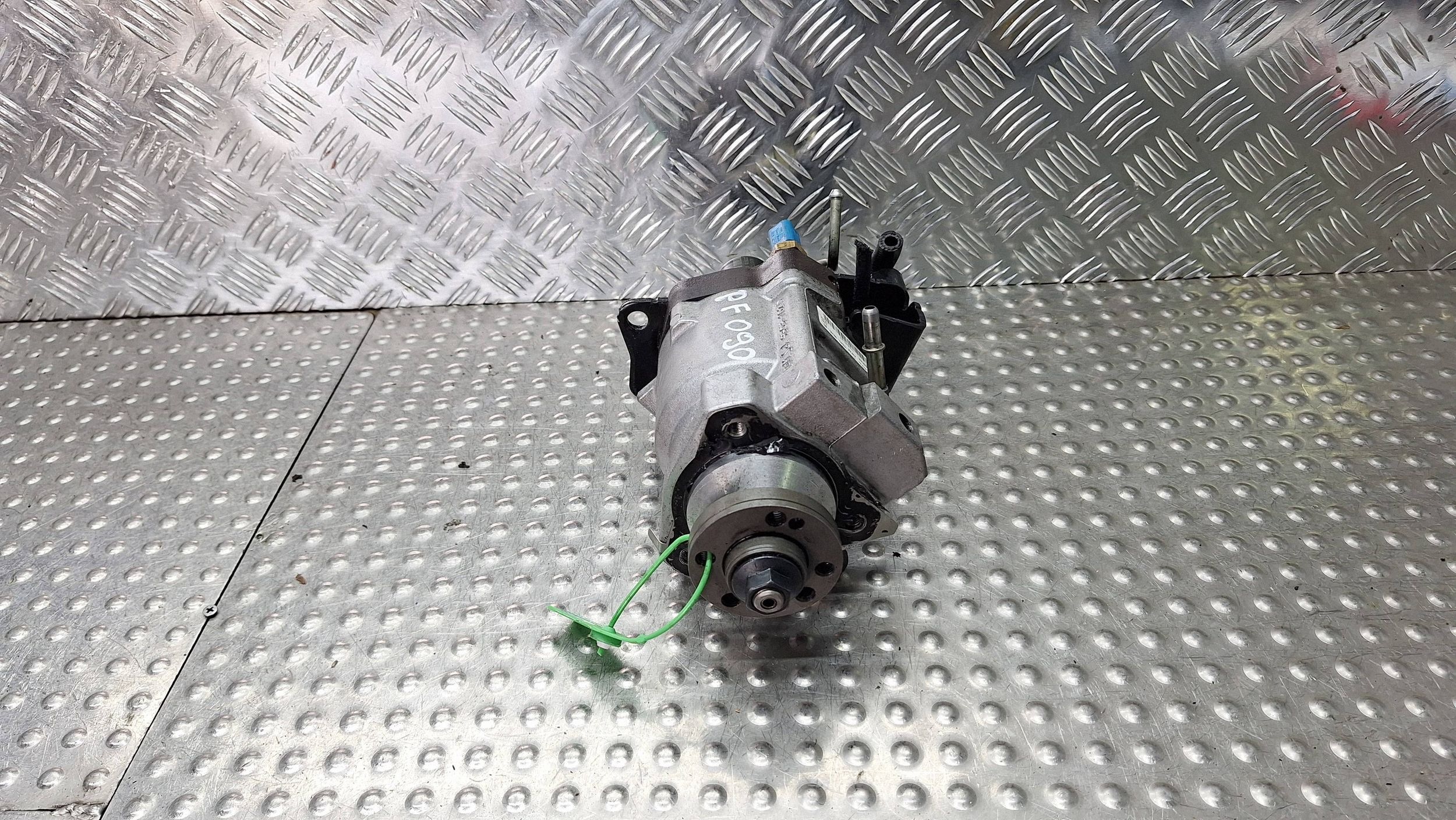 Einspritzpumpe DELPHI 1S4Q-9B395-BG FORD FOCUS MK1 CONNECT MK1 1.8TDCI