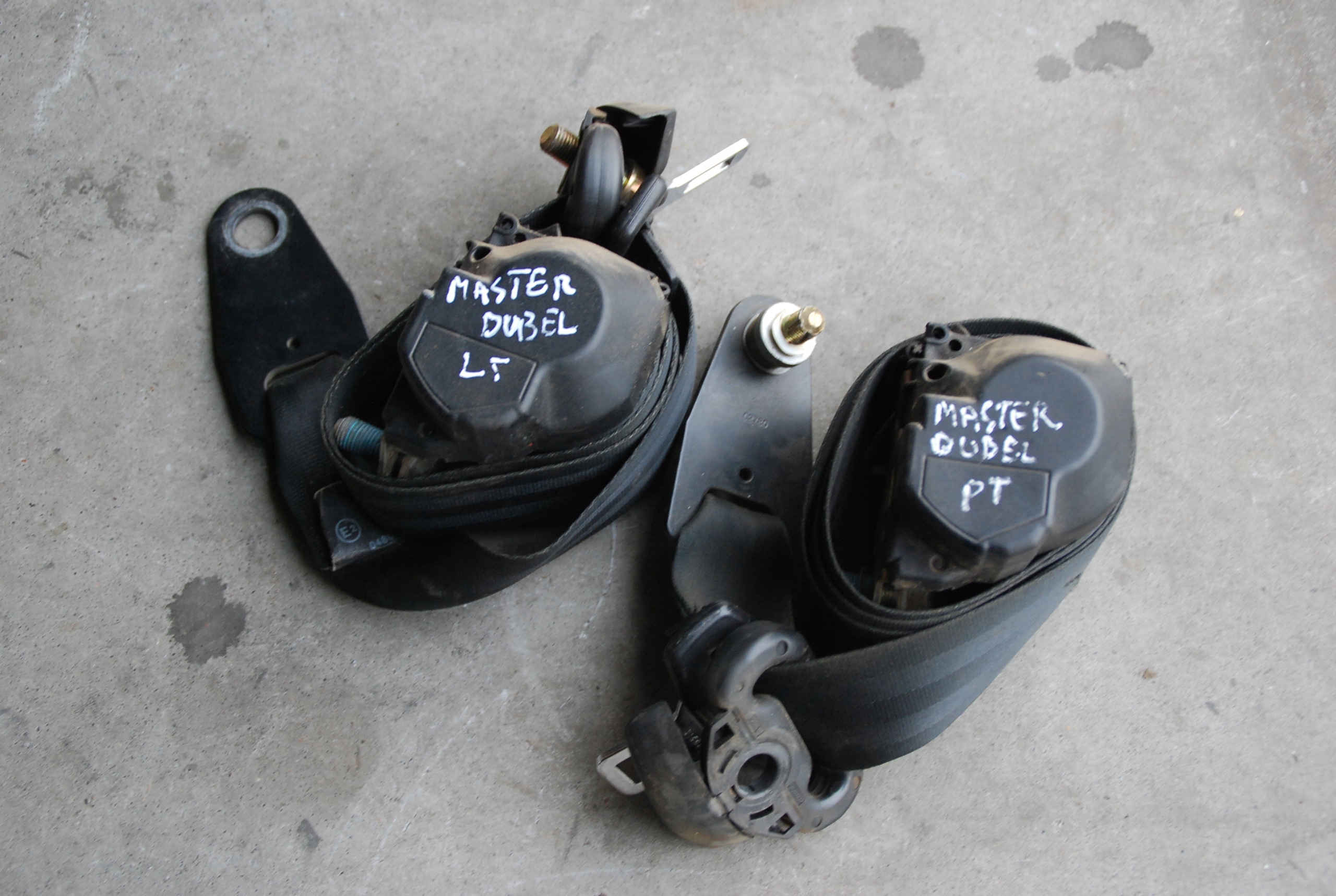 РЕМЕНЬ L / P ЗАДНИЙ DOKA DUBEL MOVANO MASTER II 2 03-10