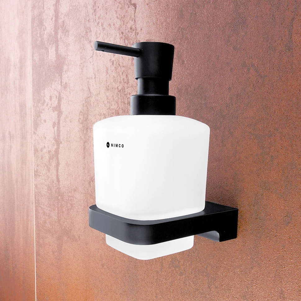 Nimco Maya Čierna dávkovač mydla, pumpa mosadz patent design Mac 29031C-T-90_