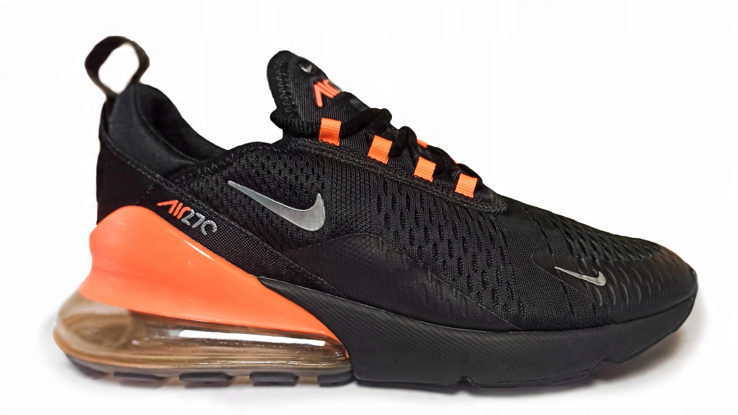 

Buty Nike Air Max 270 DC1938 001 r. 44