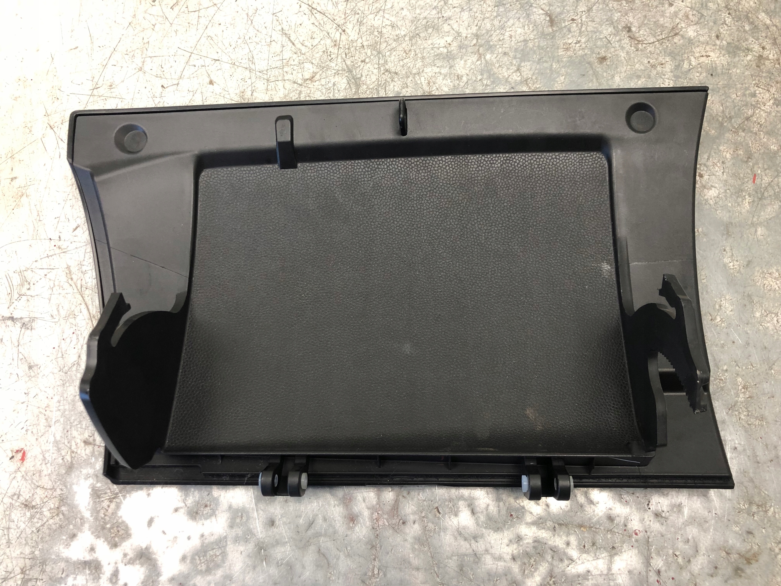 vratašca pretinca suvozača MINI R55 122737-13