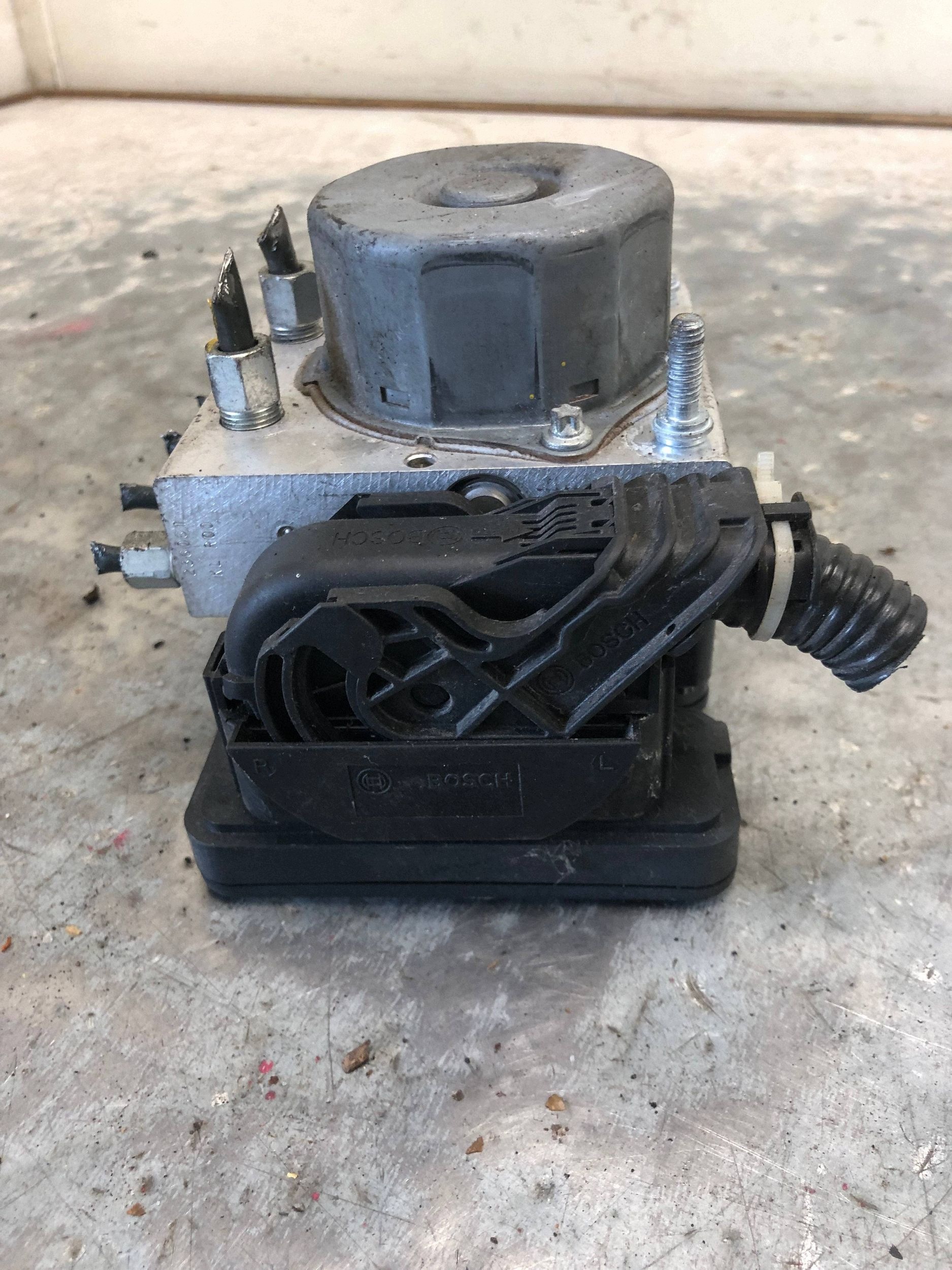 pompa ABS NISSAN VERSA 47660-9KK0A