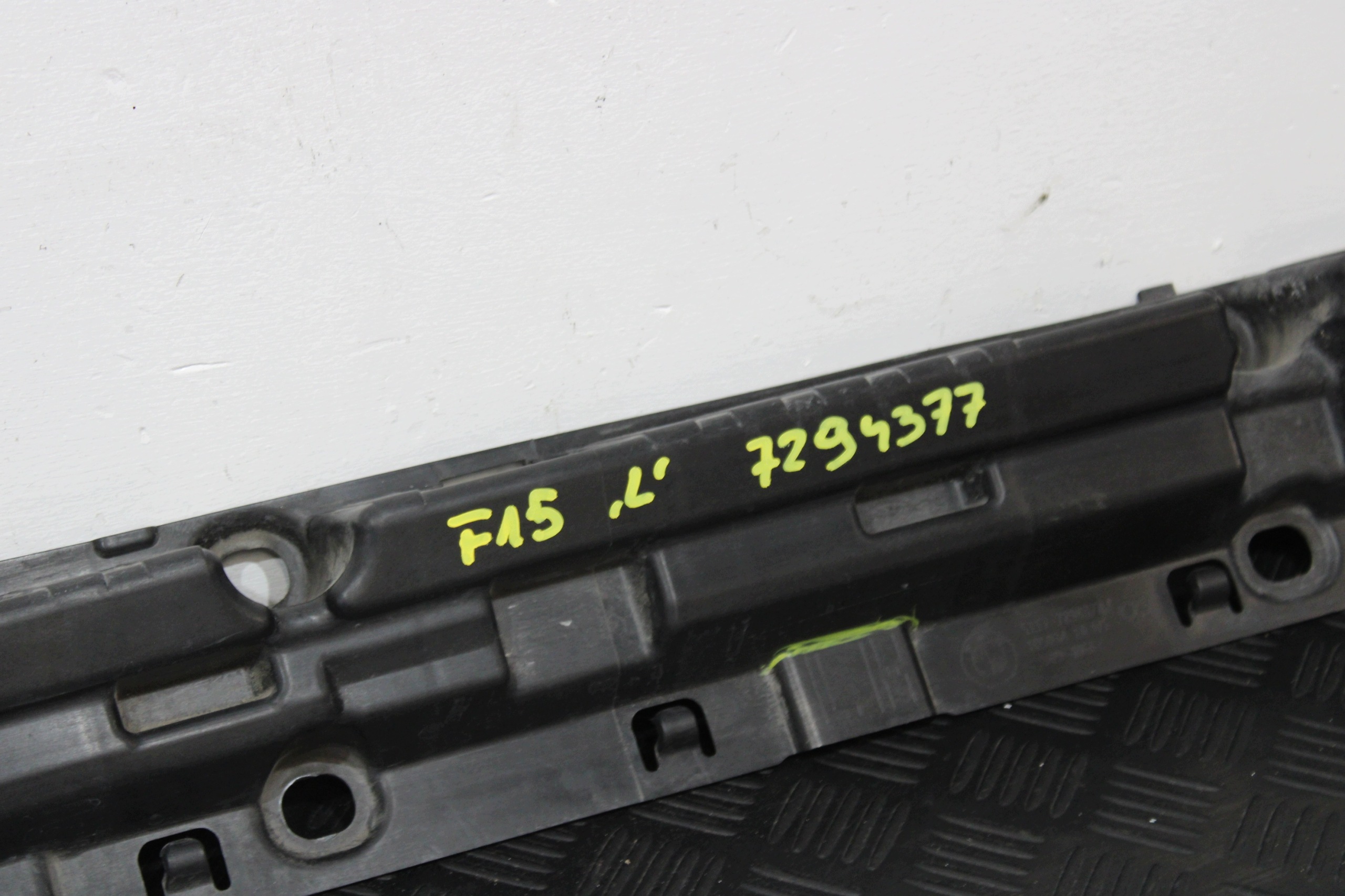 Supporto staffa MINIGONNE sinistro 7294377 BMW X5 F15 m-packet