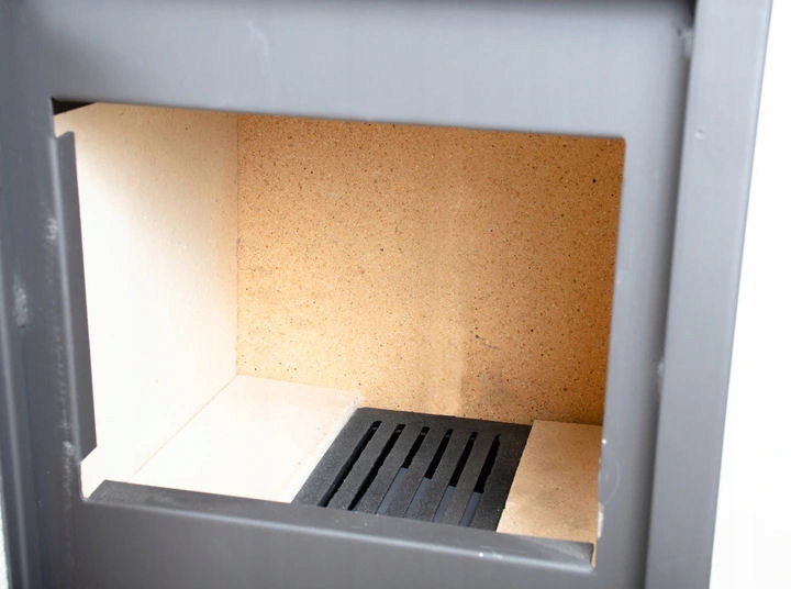 PIEC PIECYK KOMINEK ECO STALOWY KOZA W14 7KW Głębokość 43 cm