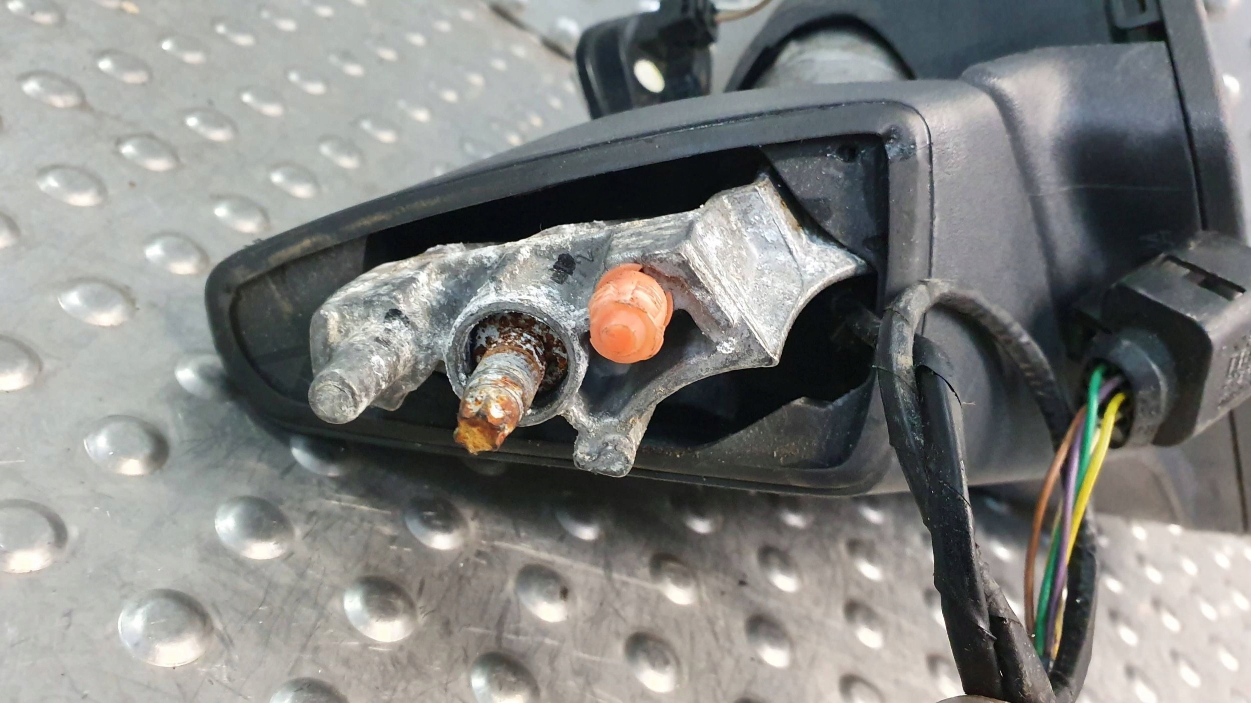 mirror right SEAT IBIZA V 5 PIN 17
