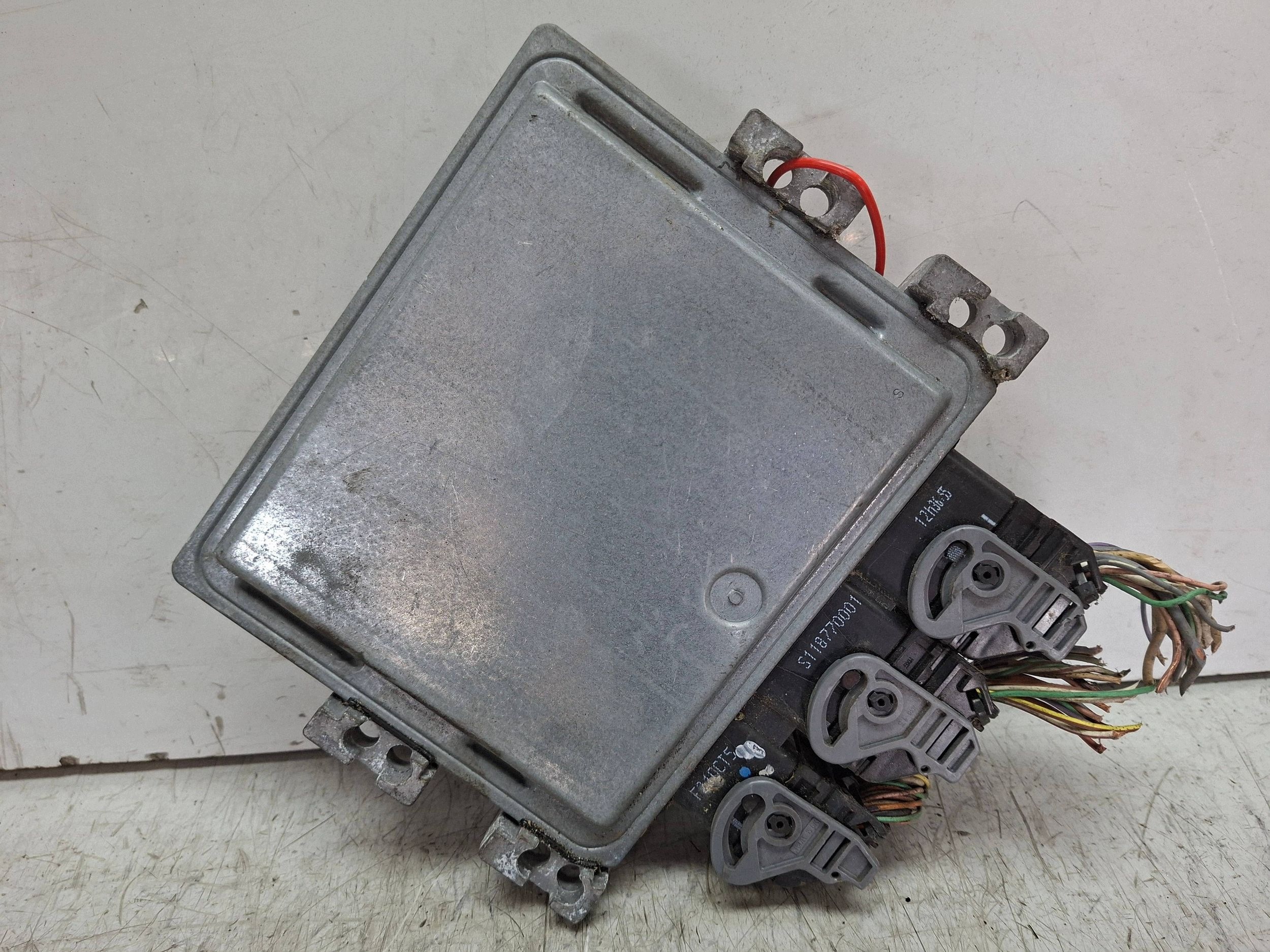 Computer S122326109A 8200592611 8200565863 Renault 1.5 DCI