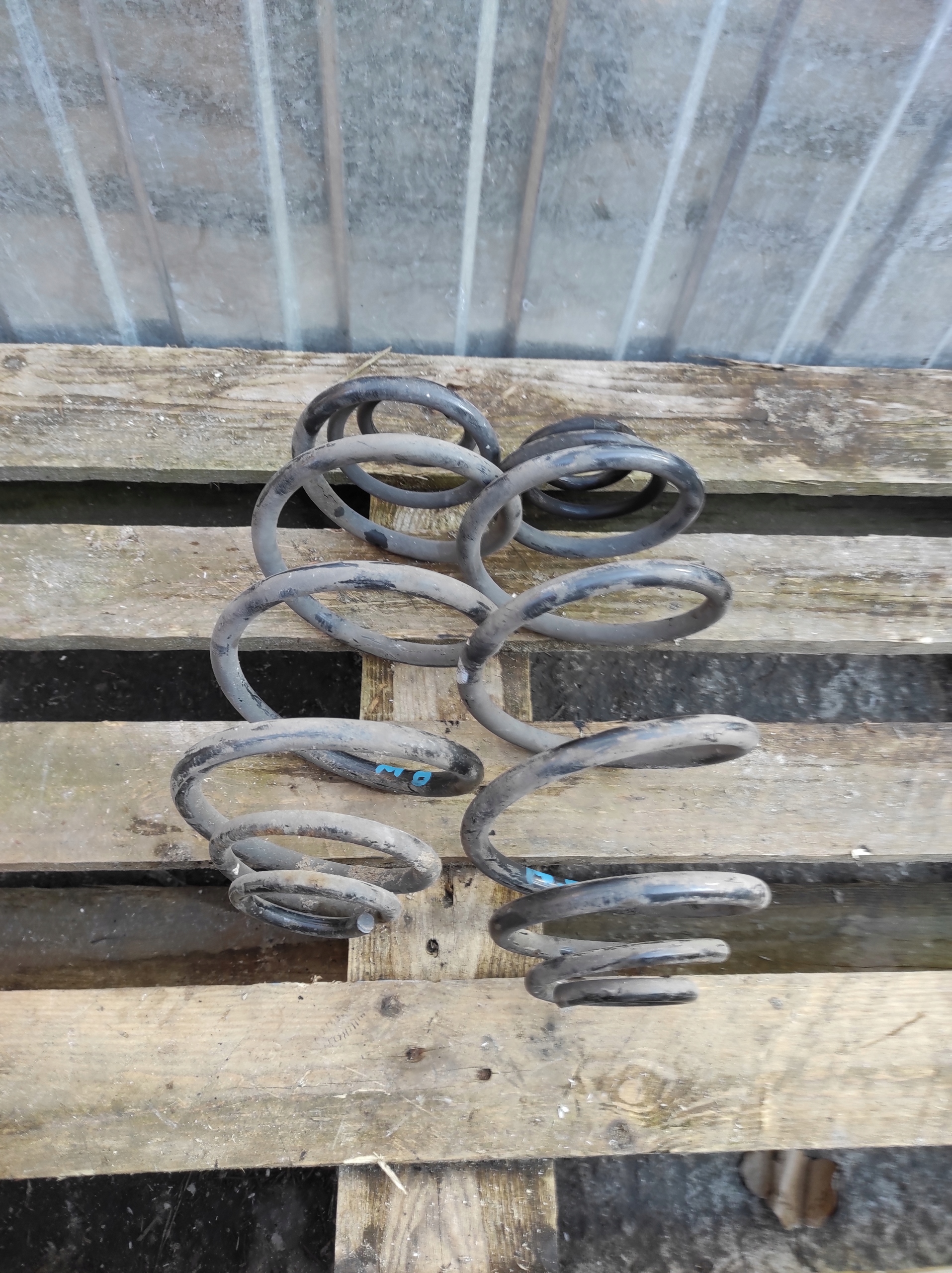 OPEL MERIVA B springs
