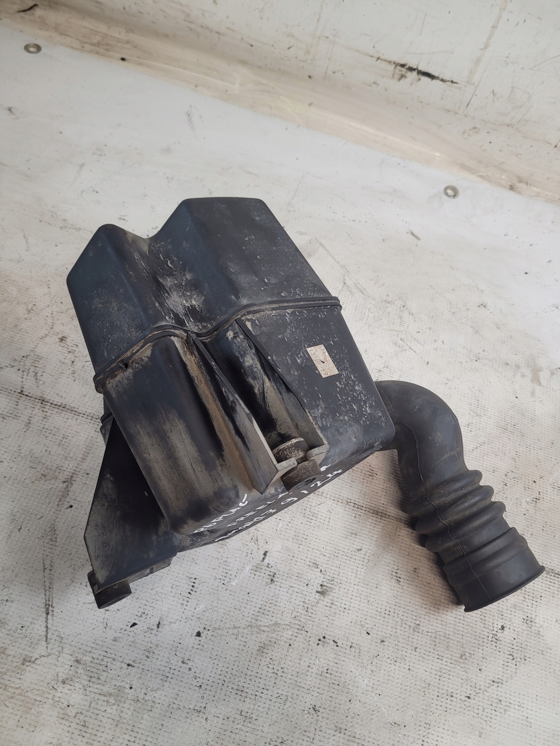 REZONATOR luft DOLOT LAND ROVER FREELANDER und 1 1.8B 00r.