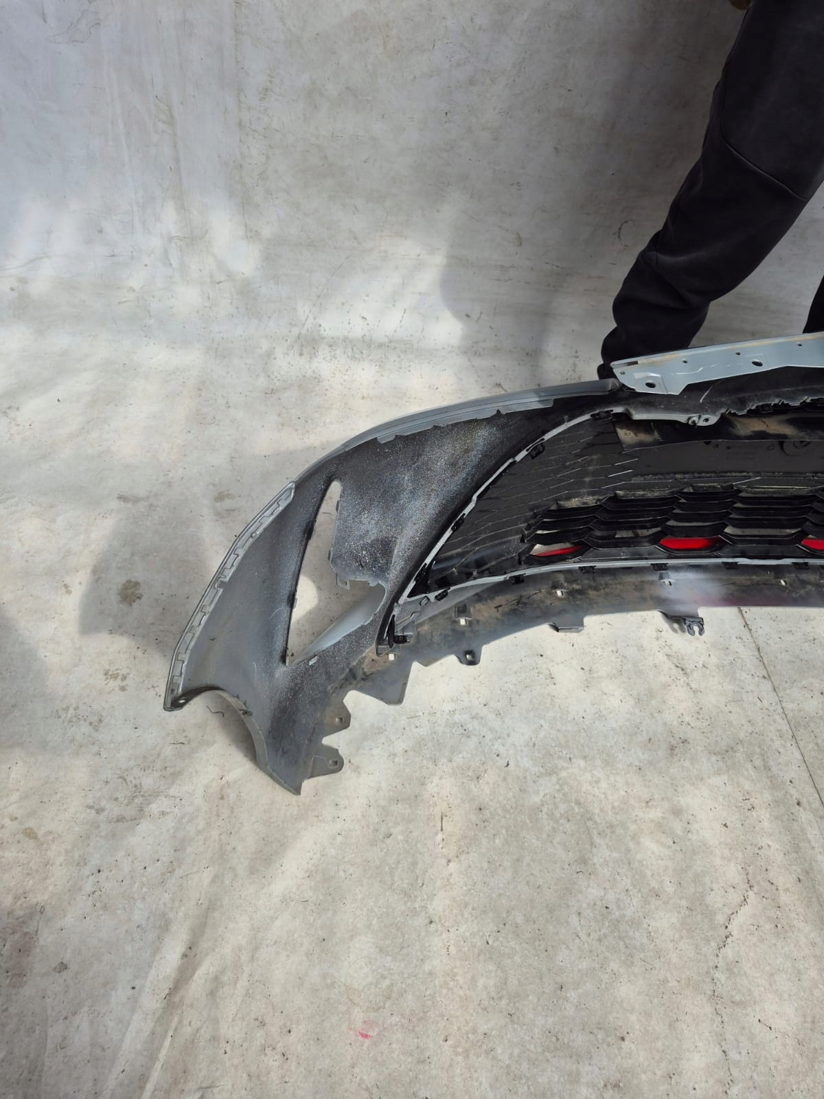 TOYOTA YARIS III 3 LIFT 17-20 bumper front front