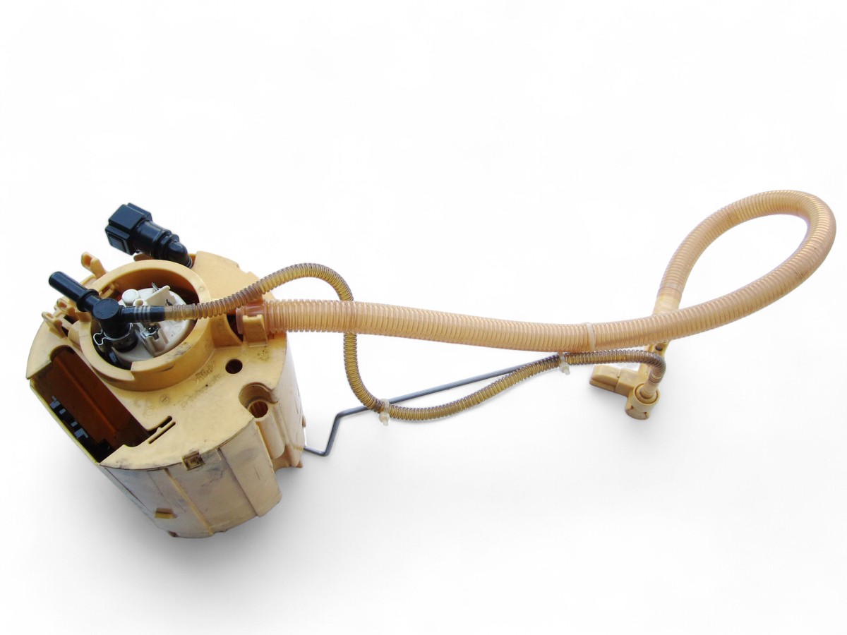 feed pump Mercedes W251 R-class 3.0 V6 CDI