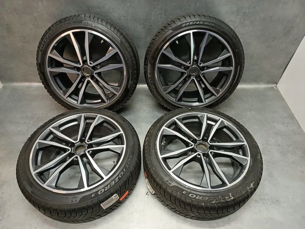 BMW F48 F49 FELGI Z OPONAMI ZIMA 225/45R19 M PAKI