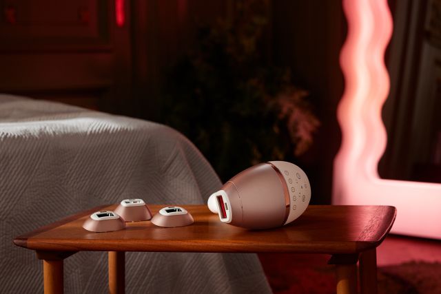DEPILATOR LASEROWY PHILIPS LUMEA 9900 DAMSKI DEPILACJA ŚWIATŁEM IPL SenseIQ Kolor dominujący biały