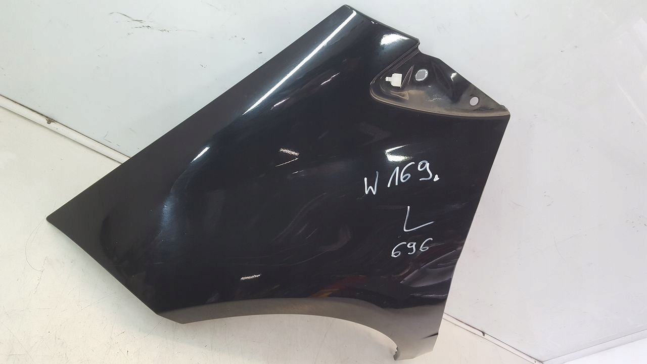fender left front front Mercedes W169 696