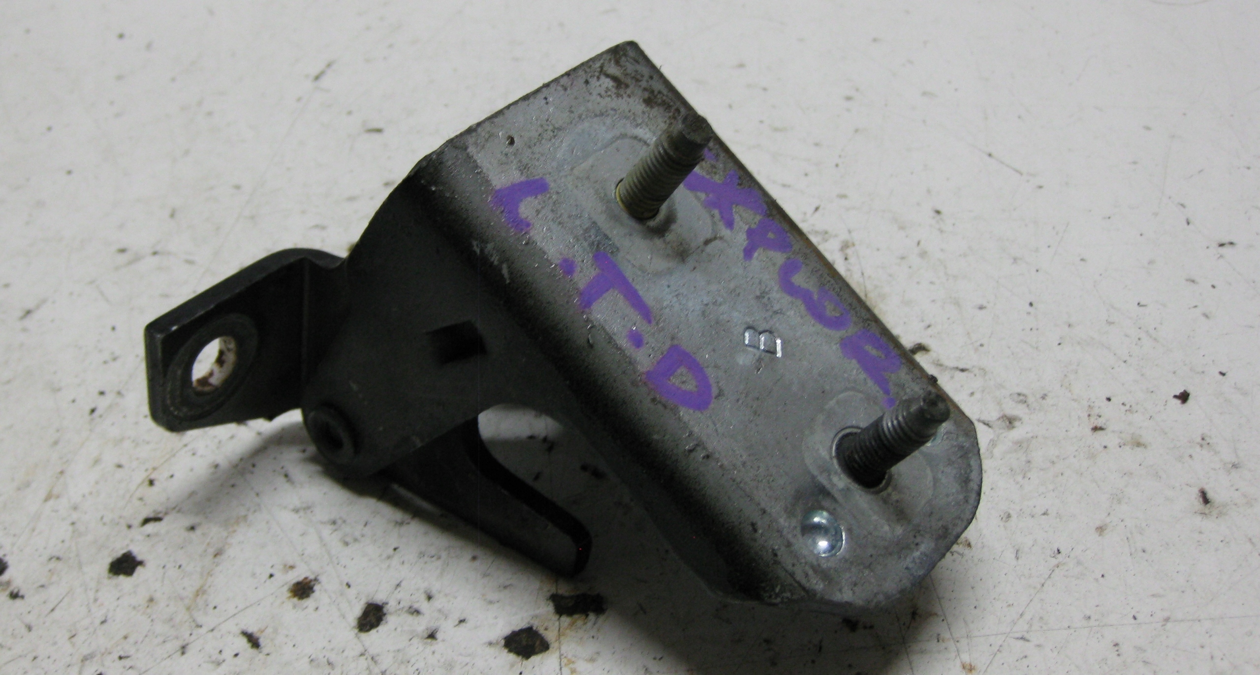 FORD EXPLORER II FL 98R hinge door left rear part DOL