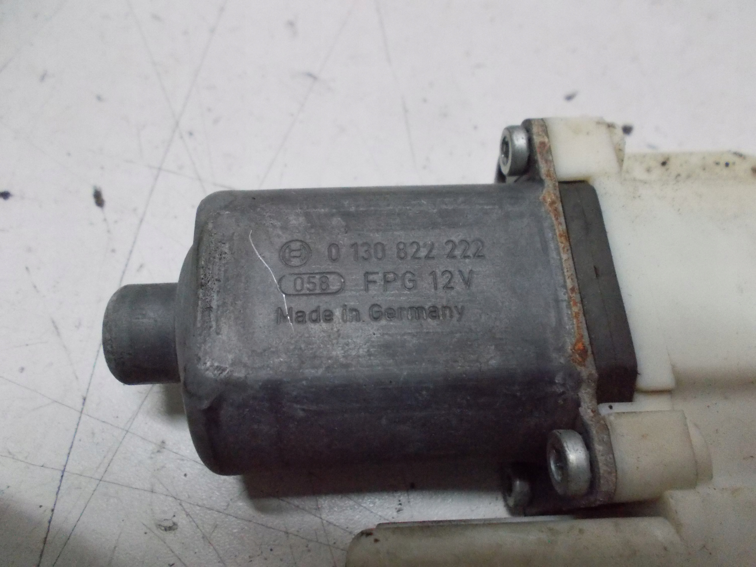 BMW X3 E83 3.0D 08R mini motor windows right front 6925964