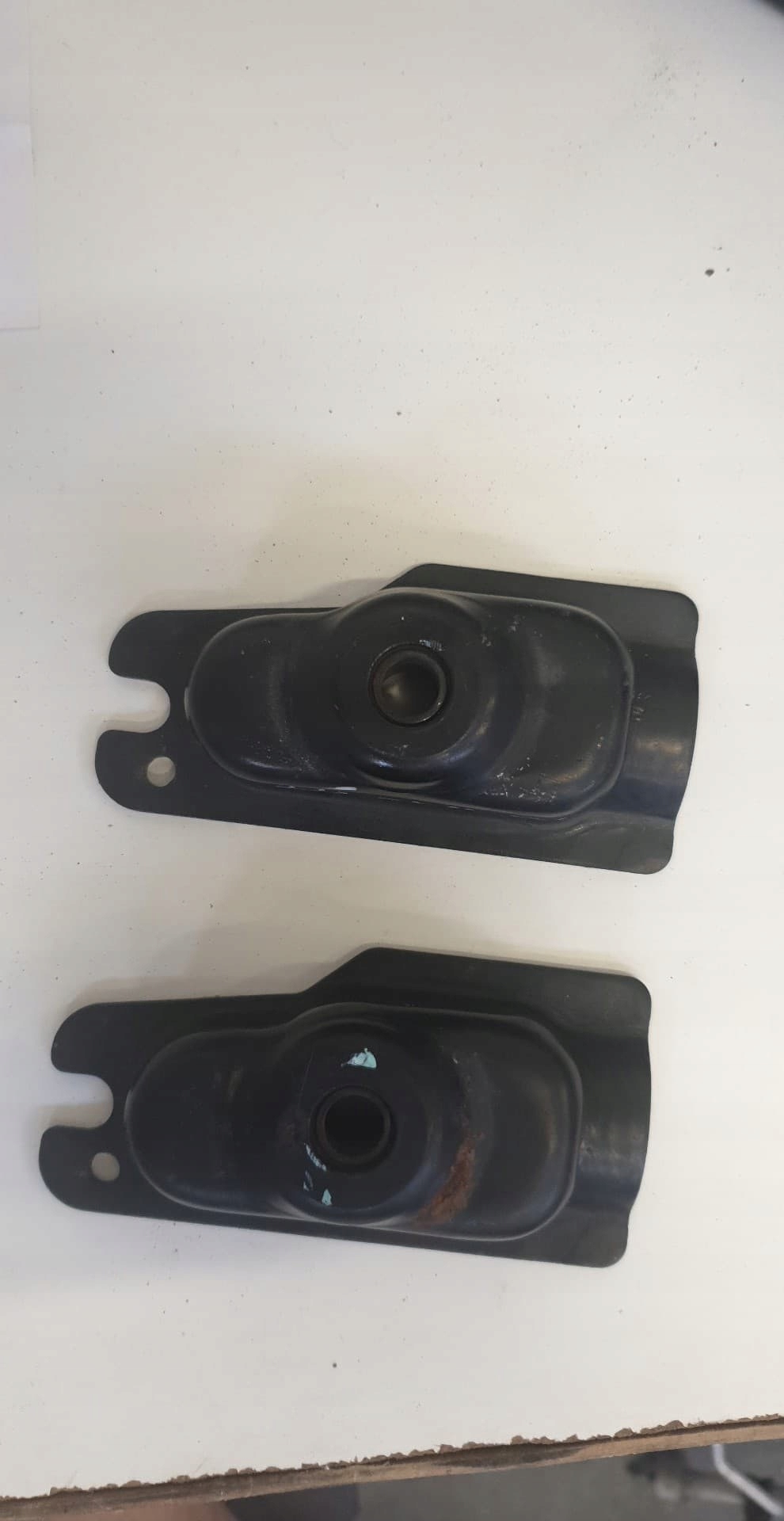 ZAMEK KLAPY TYLNEJ 8201566824 TRAFIC II VIVARO PRIMASTAR