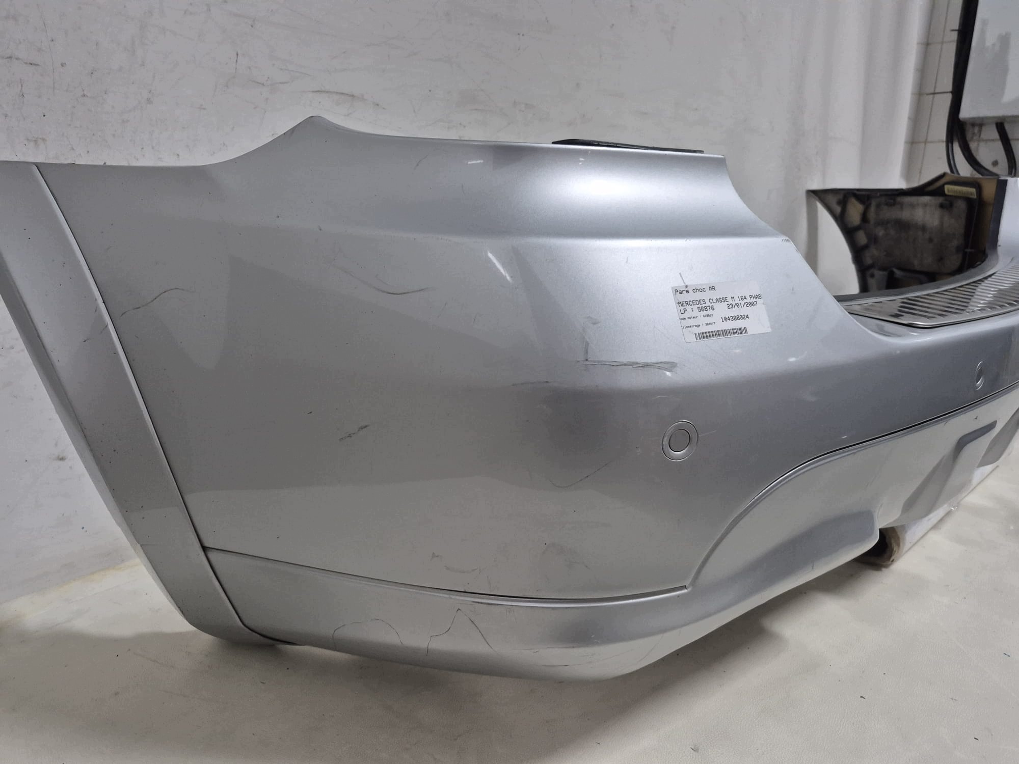MERCEDES ML W164 AMG 6.3 63 05- bumper rear part rear complete 4XPDC