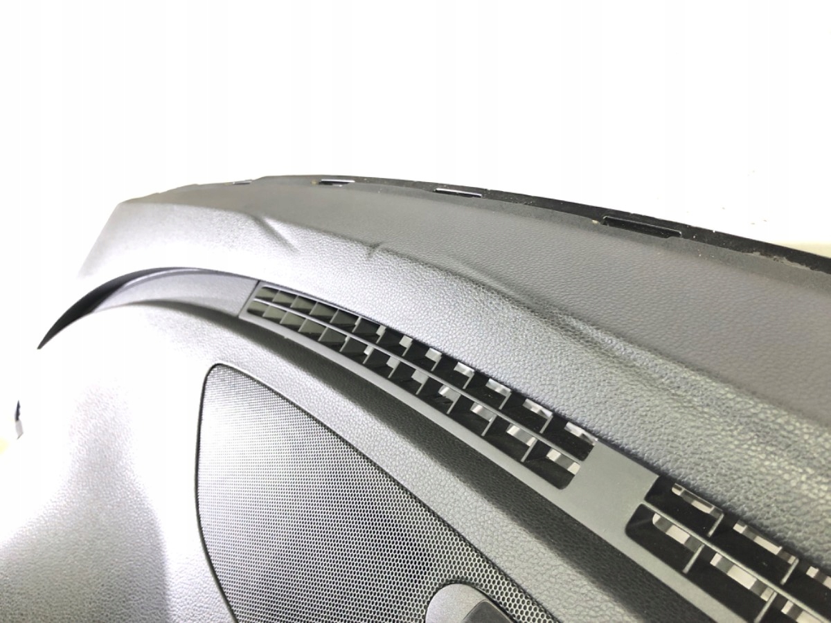 vw CC B7 хэтчбек 11-16 консоль торпеда