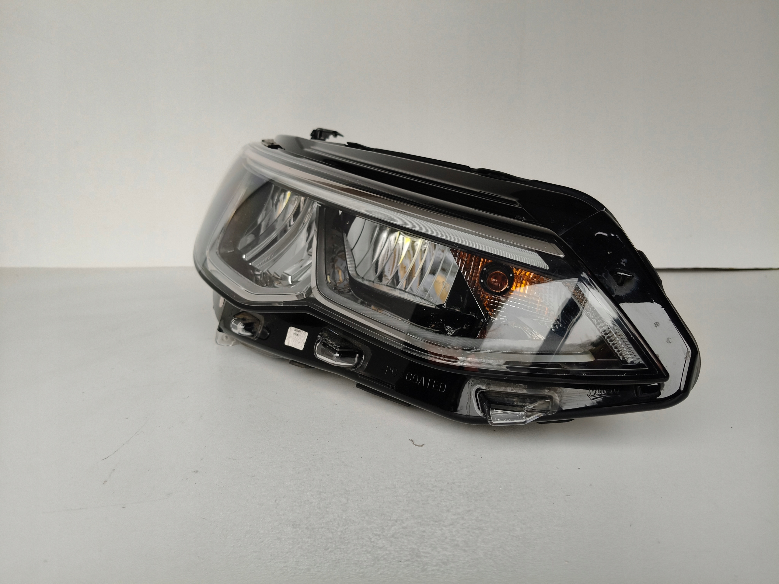 light right REFLEKTOR VW GOLF VIII 8 5H 5H0 20- LED