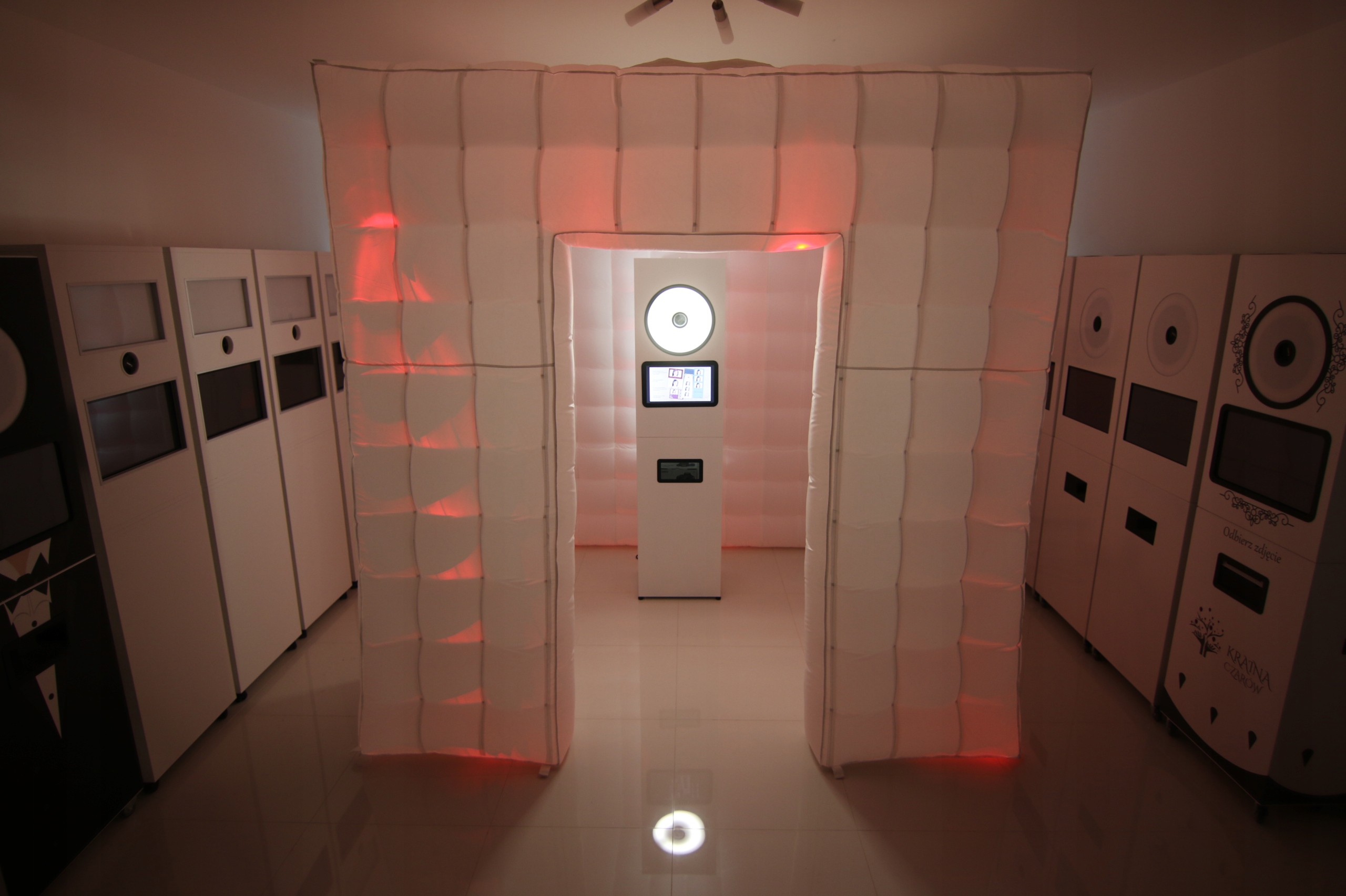 Kabina LED Fotobudka Model 343