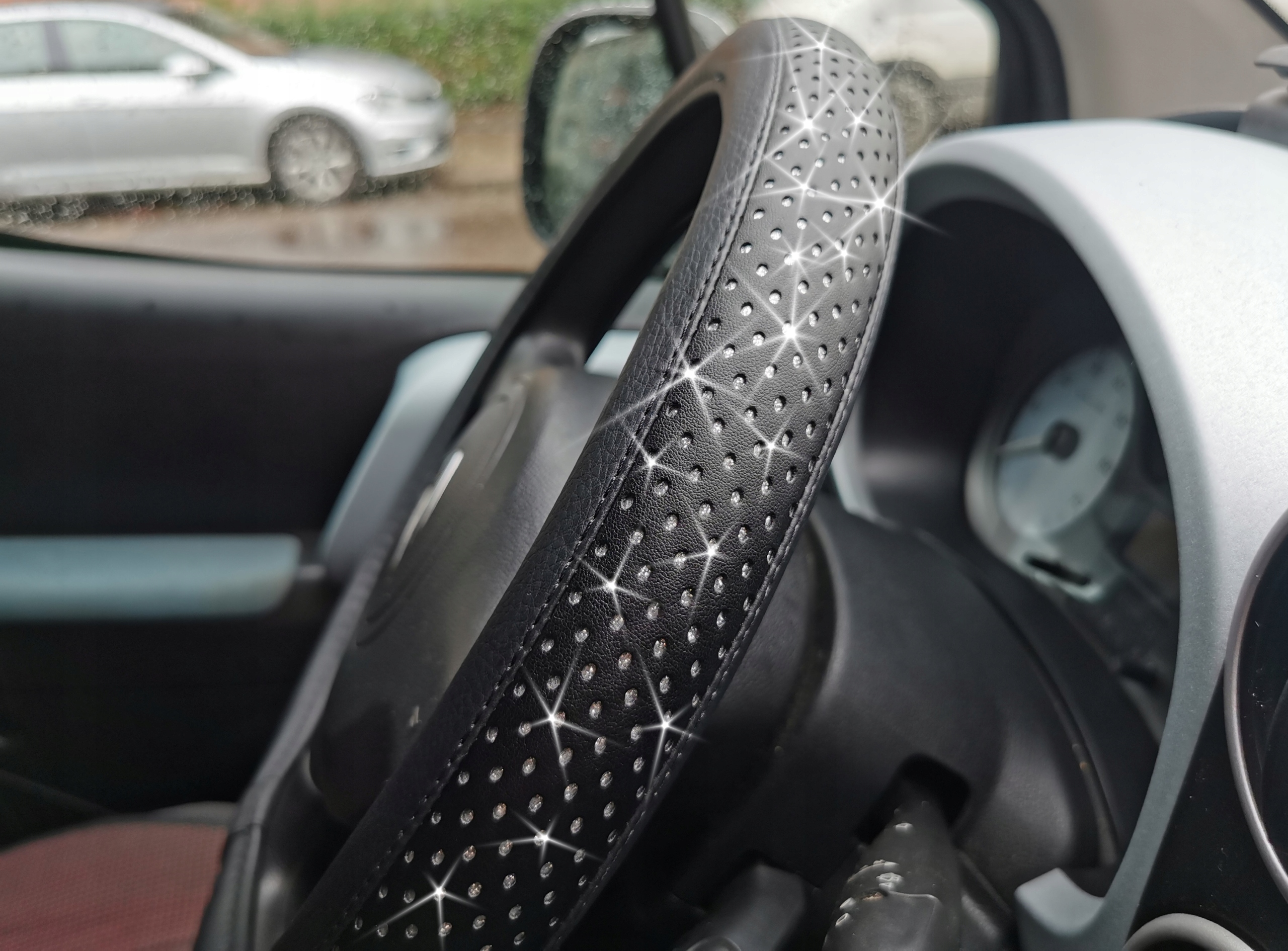 Pokrowiec na kierownice i10 i20 i30 ix35 Tucson Czarny Błyszczący EAN (GTIN) 5906109992466