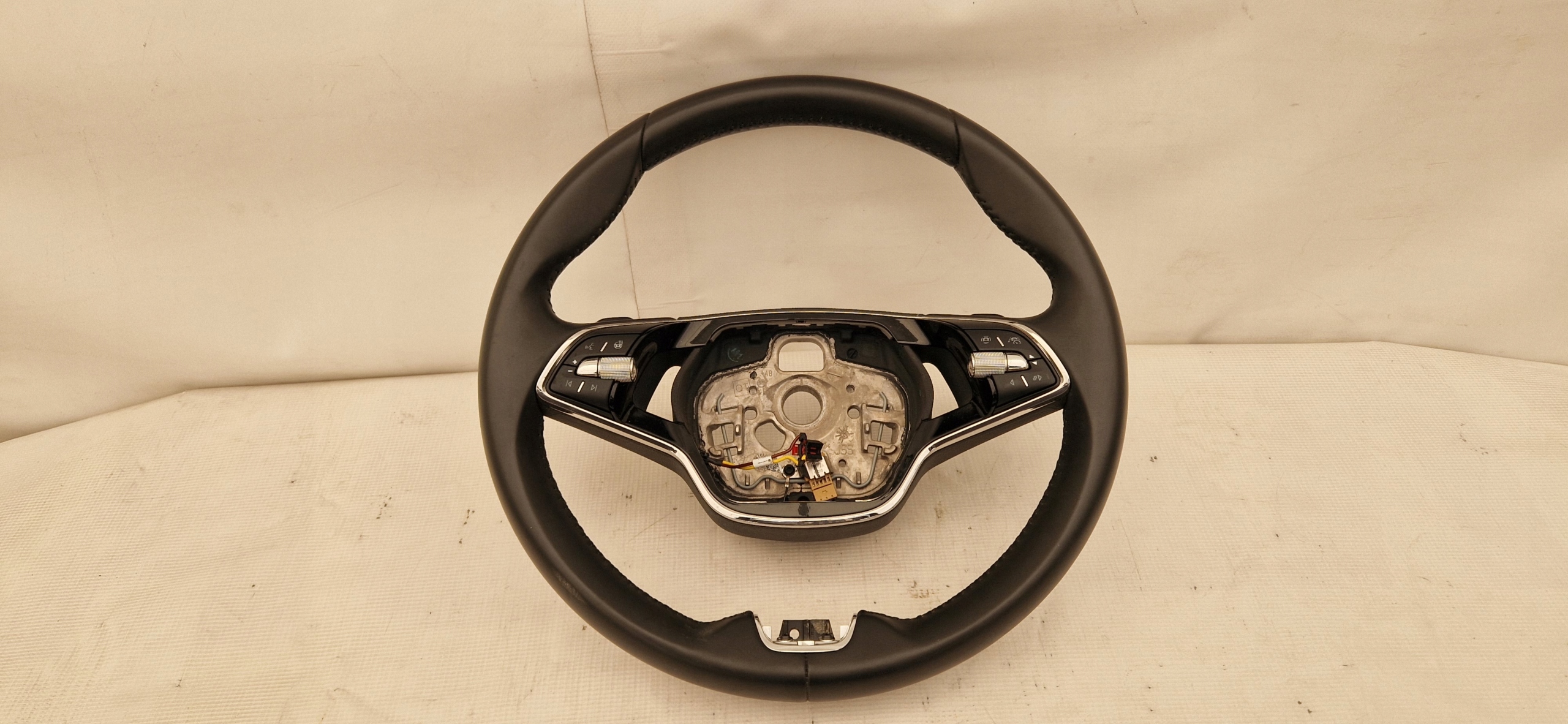 SKODA OCTAVIA IV 4 KODIAQ KIEROWNICA