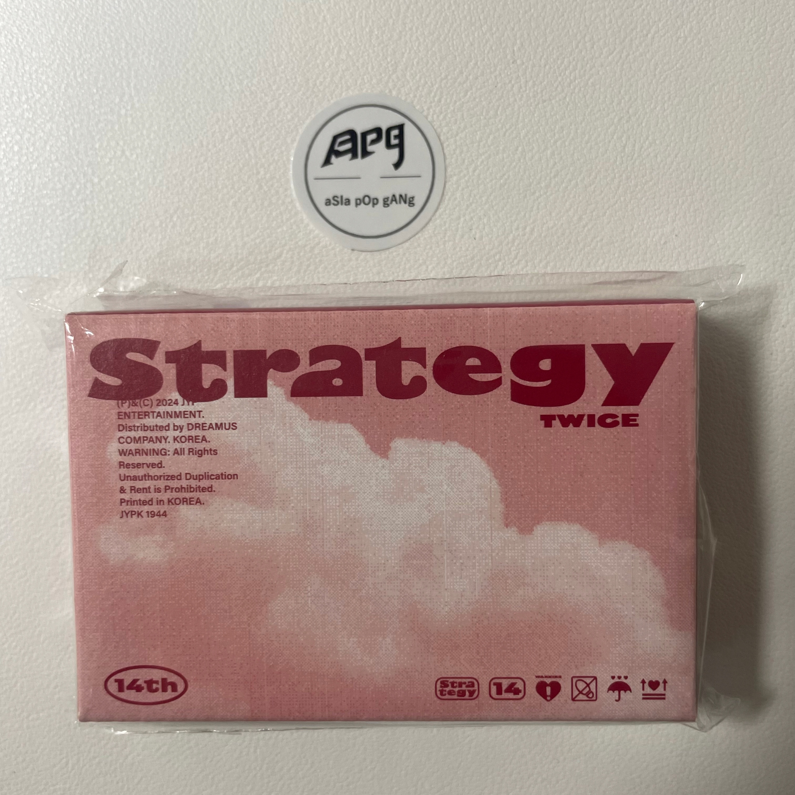 Album Twice Strategy - Niska cena na Allegro