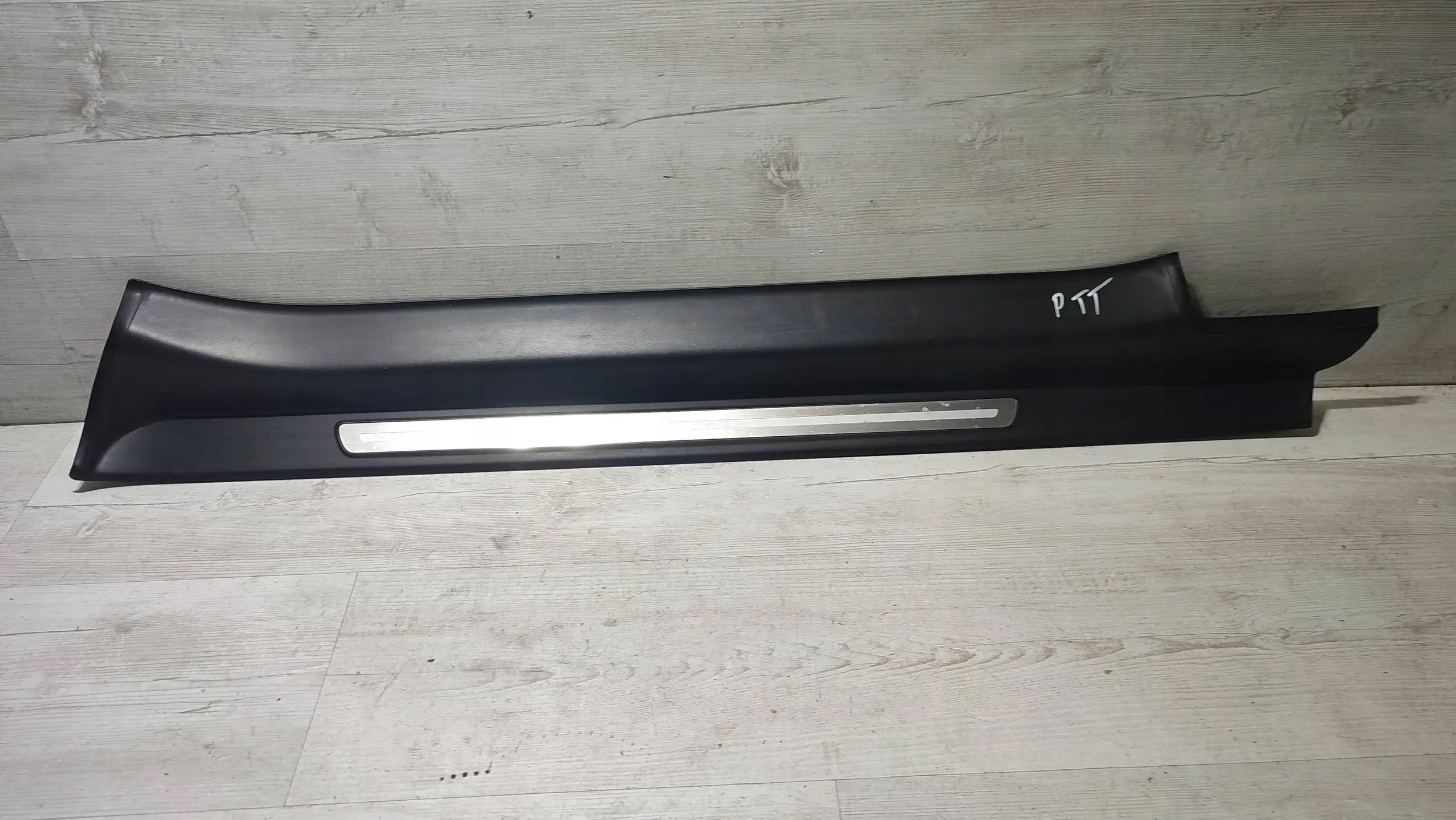 Audi TT 8J 13r 2.0tdi front side right cover of the threshold