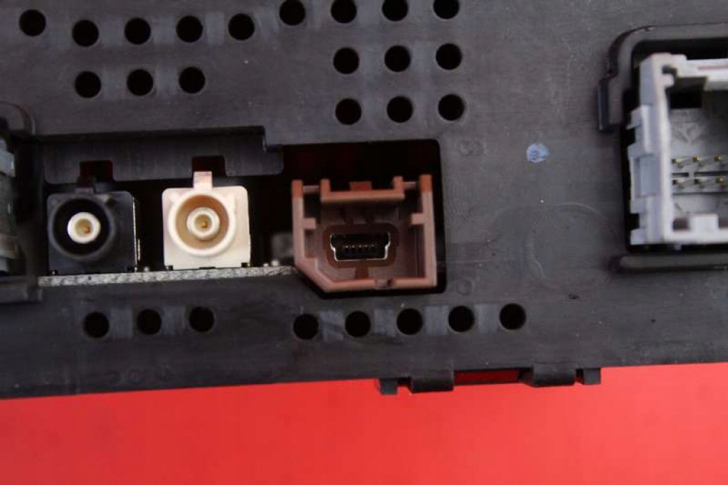 control unit module RADIA 23115521 CADILLAC XTS 12-17