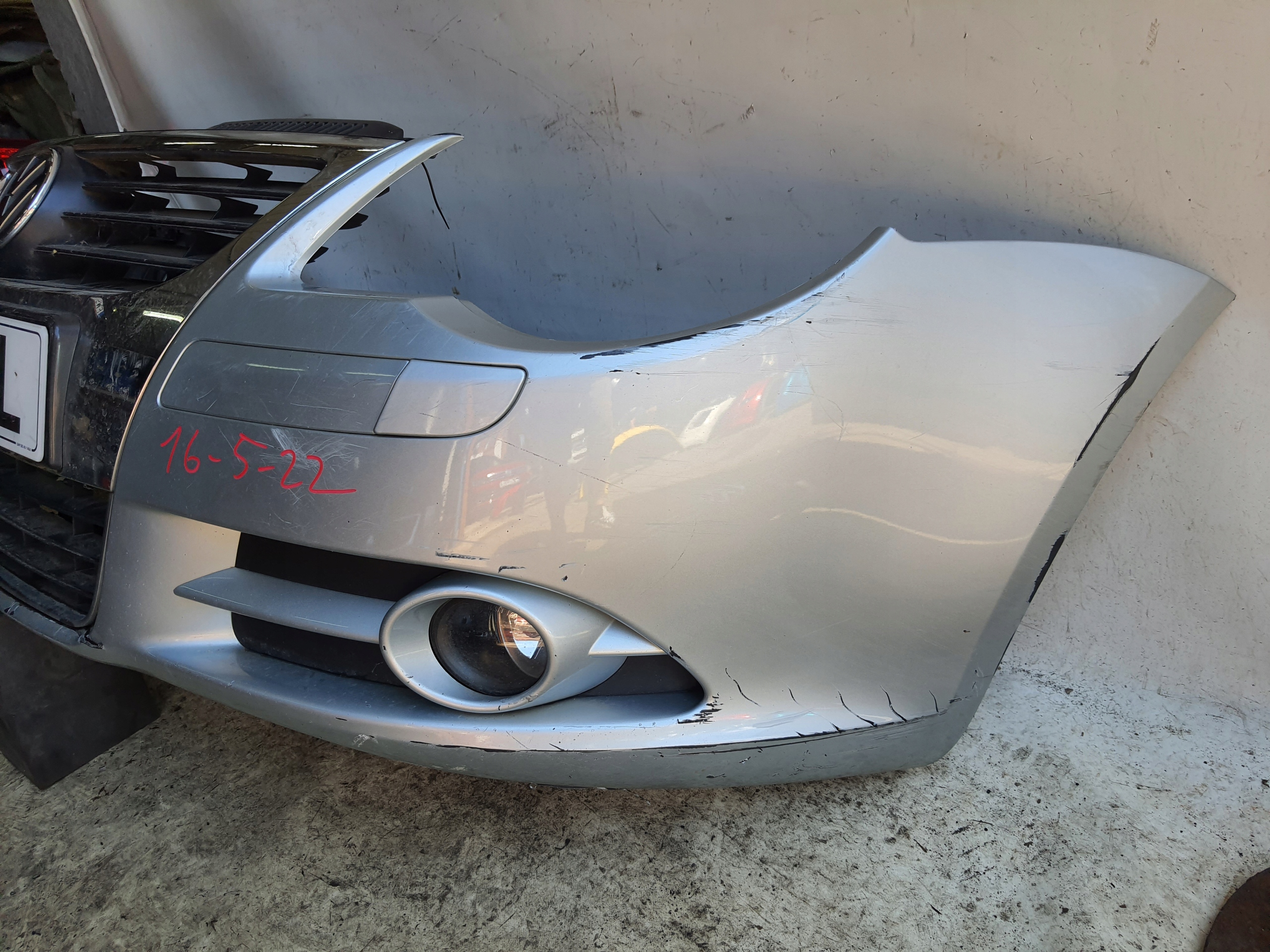 VOLKSWAGEN EOS 05-10 bumper + washers