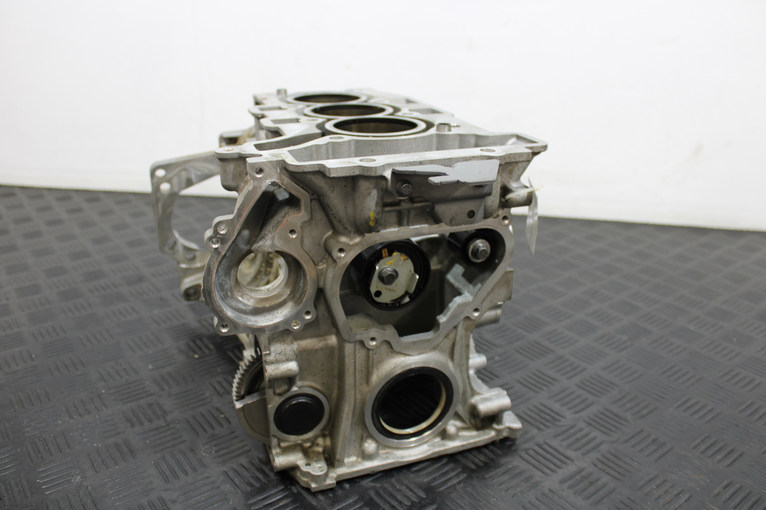 BLOK moteur cache- 10XTA4 HN02 1,2 PURETECH