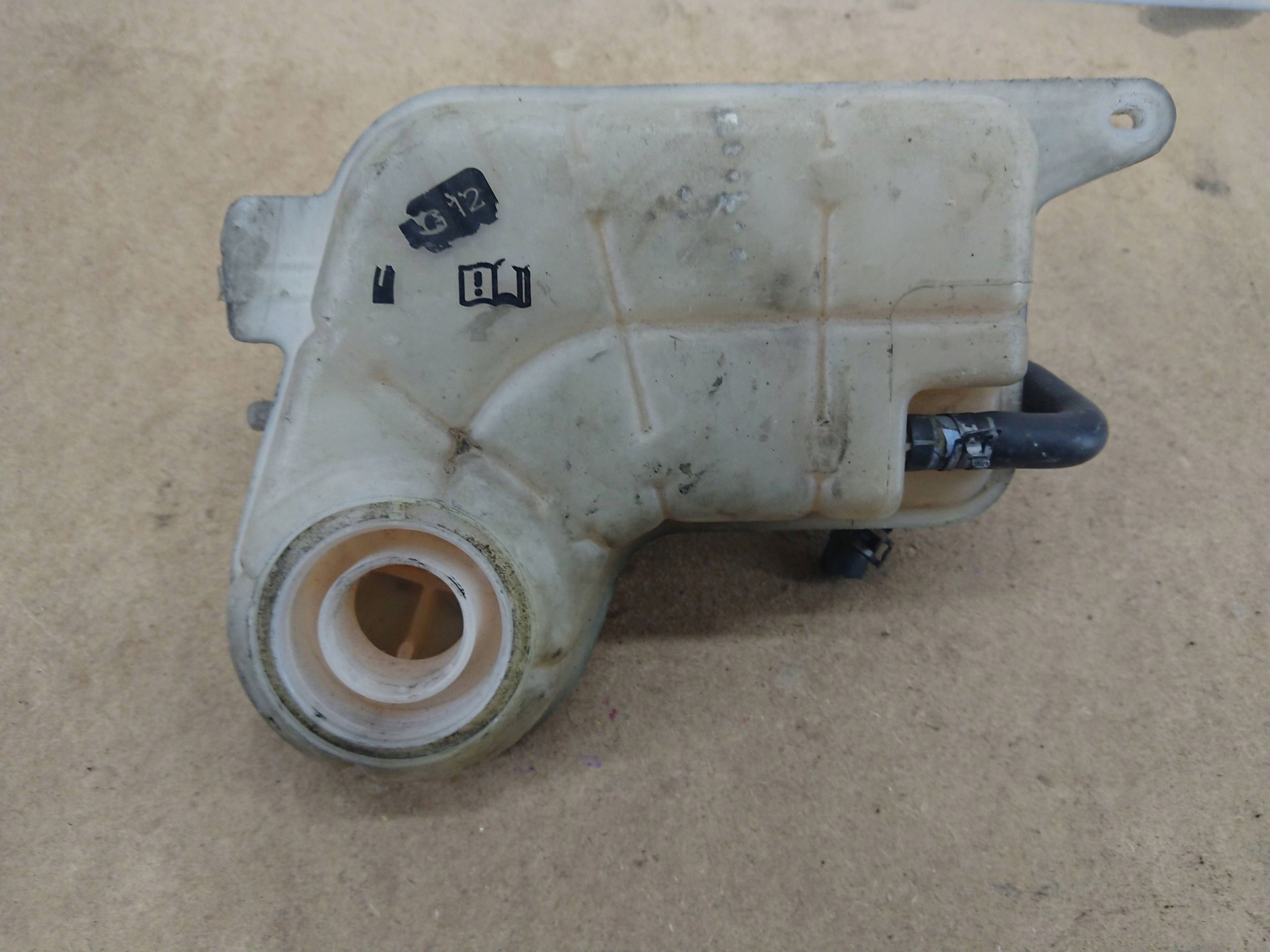 Audi A6 scheibenwaschbehälter chlodziwa
