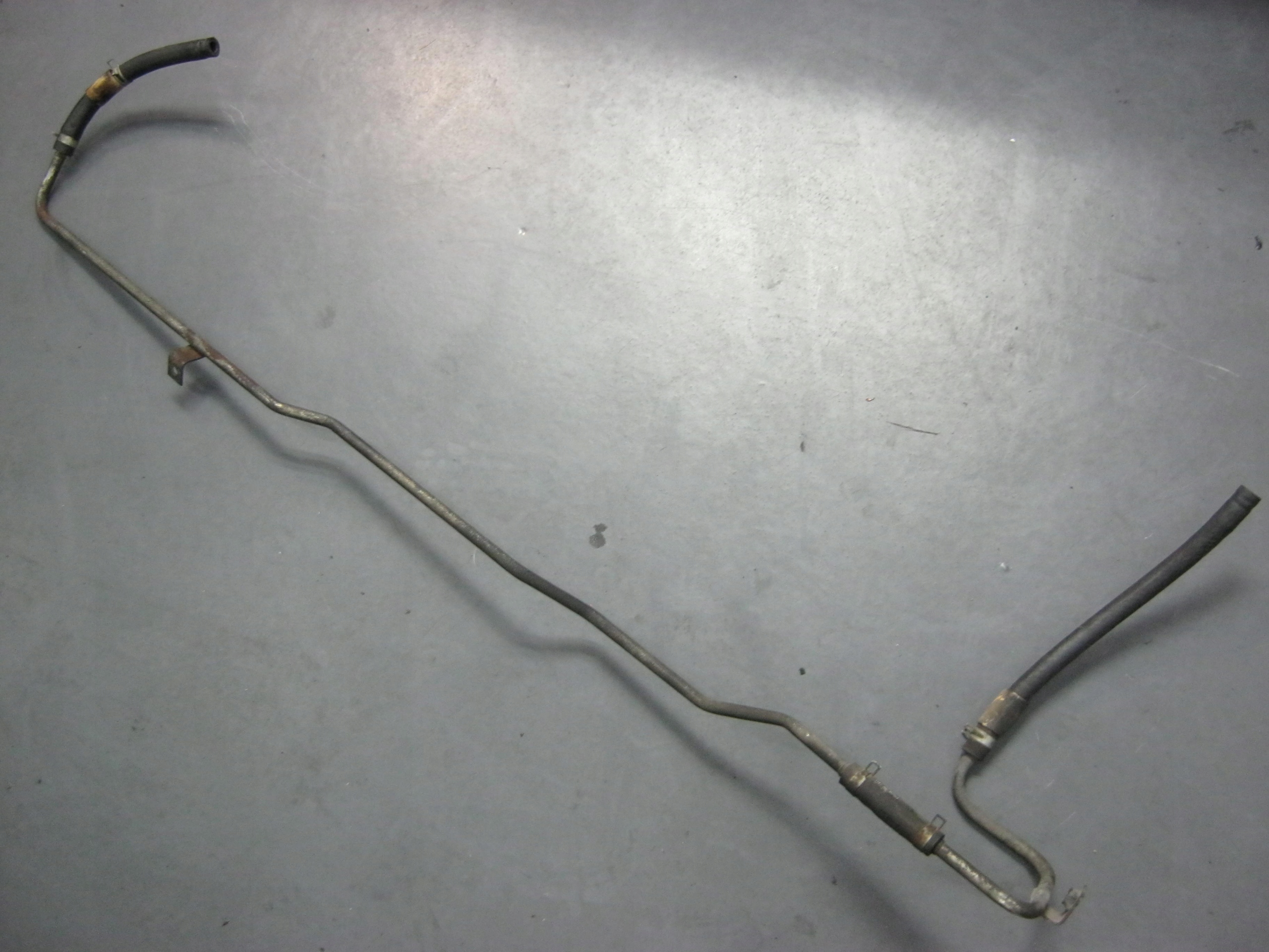 fuel line RENAULT MAXITY NISSAN CABSTAR 2.5
