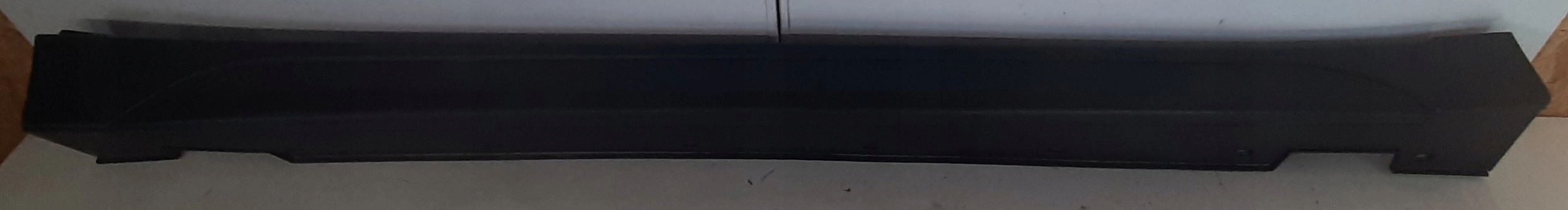HYUNDAI TUCSON III 15- moulding threshold threshold right